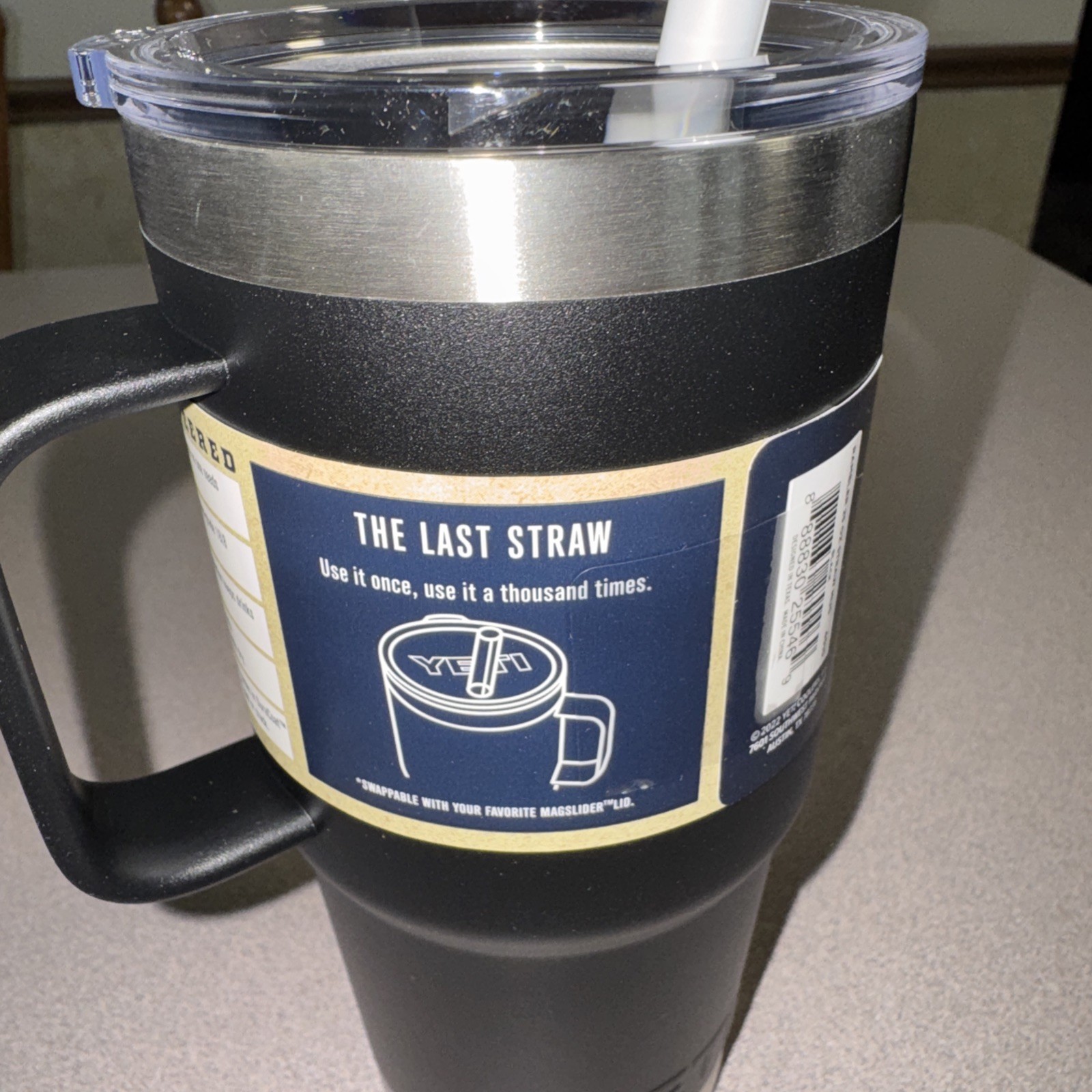 Yeti-Rambler 25 oz Mug w/Handle & Straw – Black-New