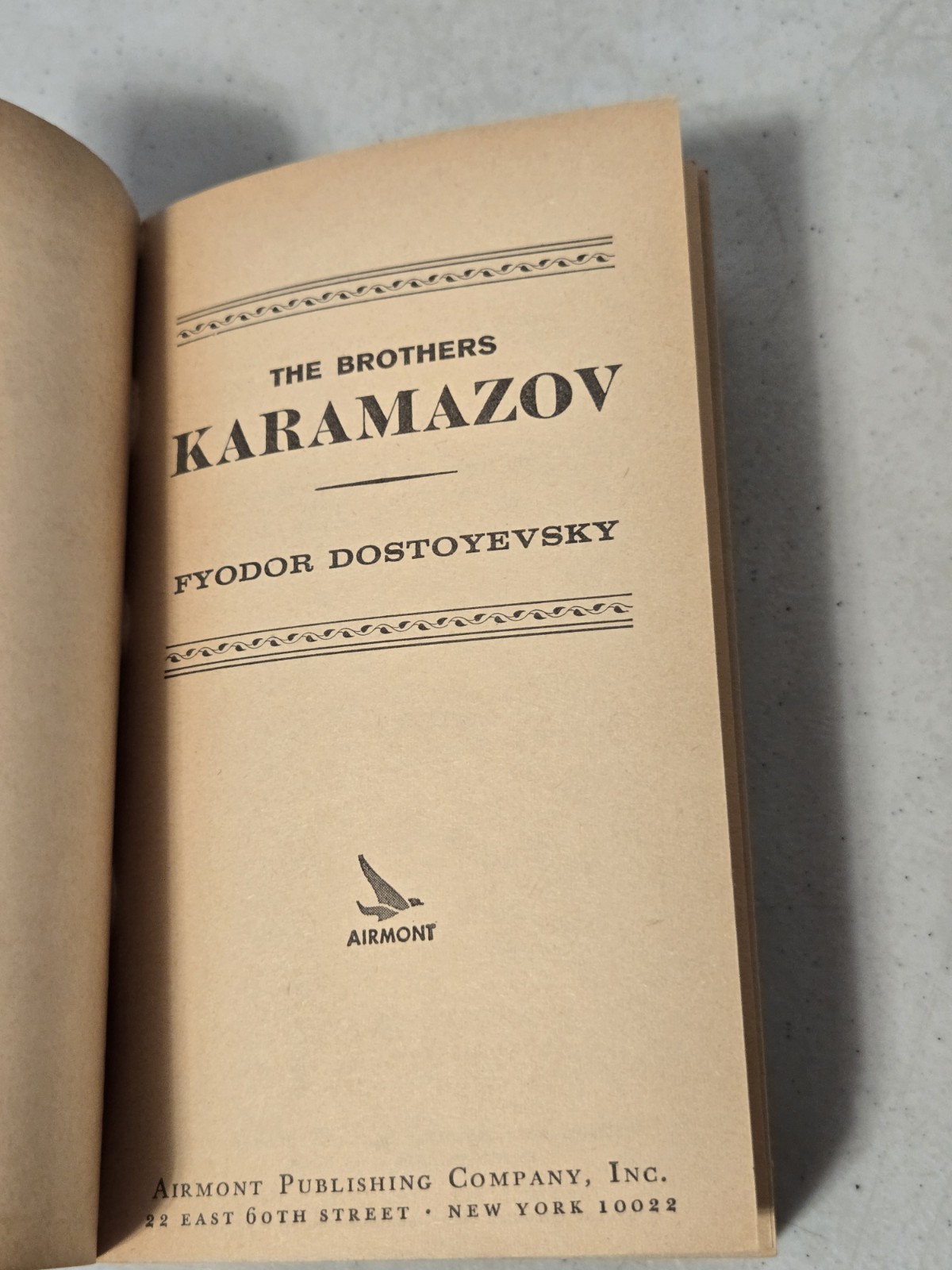 THE BROTHERS KARAMAZOV By Fyodor Dostoevsky (AIRMONT CLASSICS, 1966) Paperback