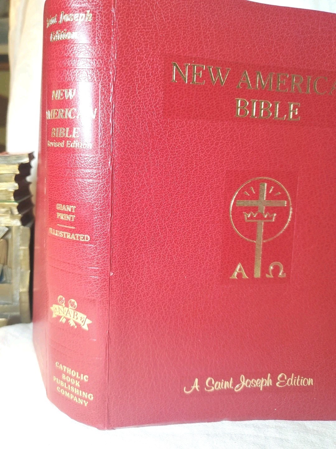 Saint Joseph Ed New American Bible LARGE TYPE Catholic Burgundy Leather 1986 NAB