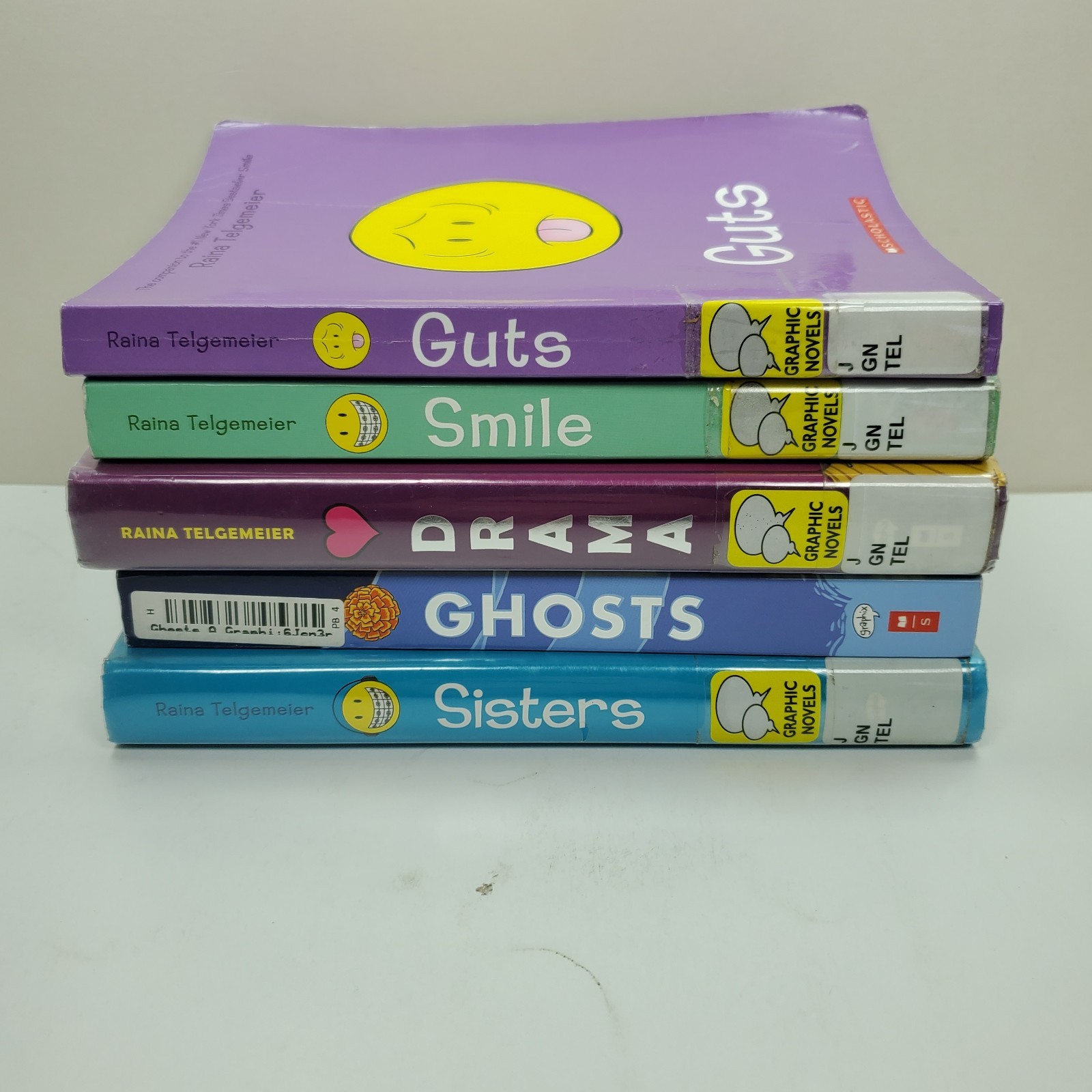 5 RAINA TELGEMEIER Graphic Novels ~ GUTS ~ SMILE ~ GHOSTS ~ SISTERS ~ DRAMA