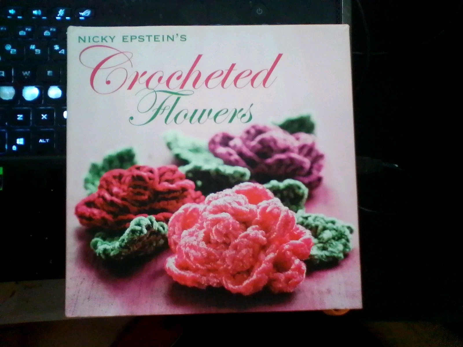 Nicky Epstein’s Crocheted Flowers by Nicky Epstein (2007, Hardcover)