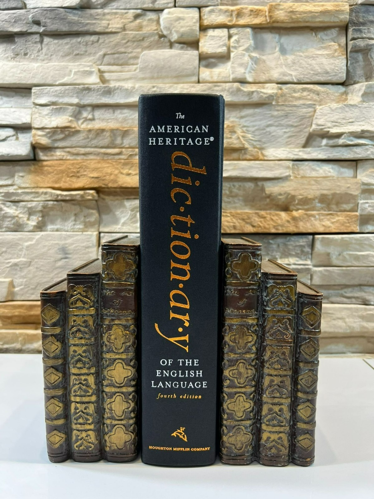 The American Heritage Dictionary of The English Language Various Authors 2006
