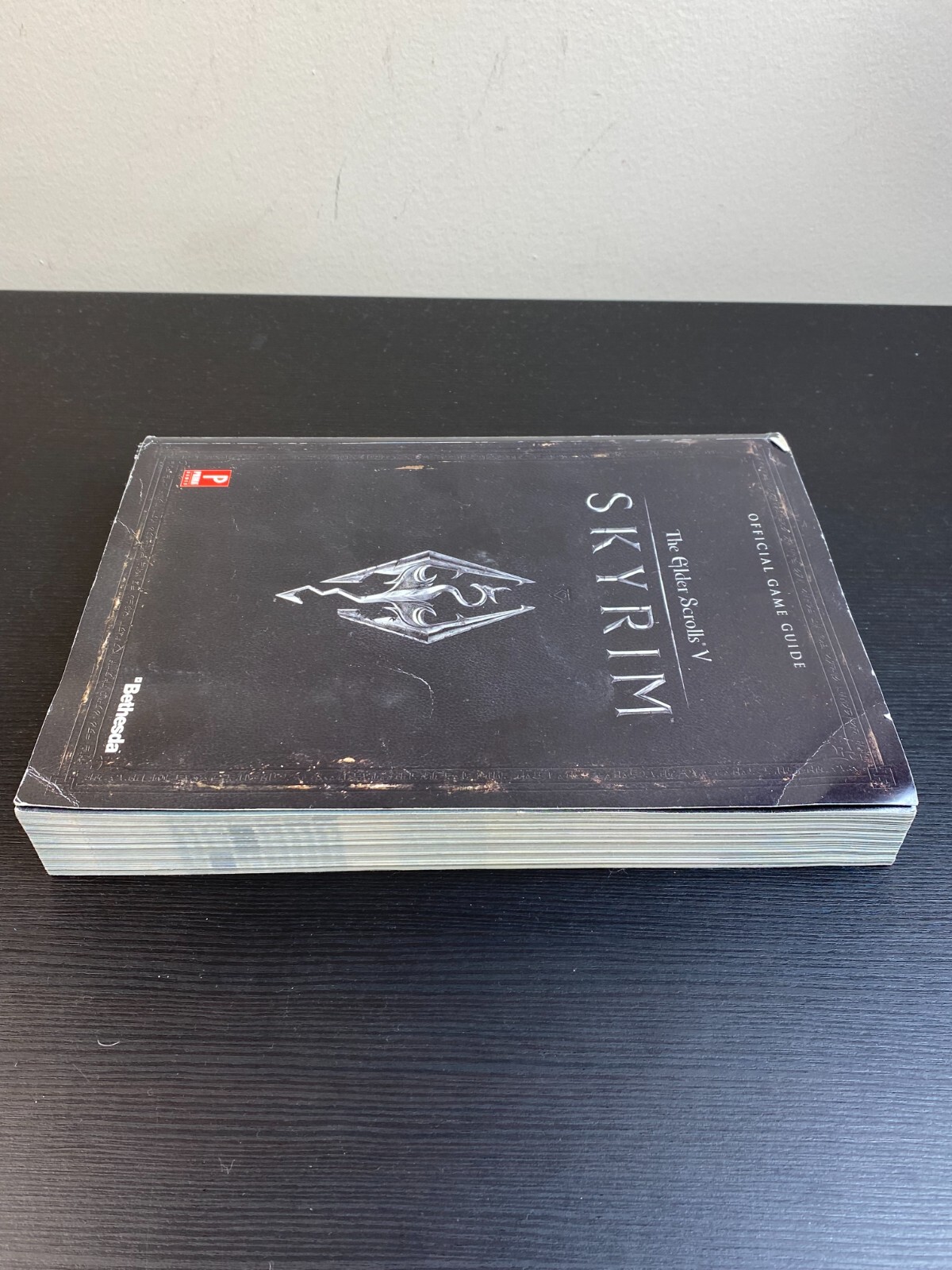 Elder Scrolls V: Skyrim: Prima Official Game Guide Bethesda – 656 Pages