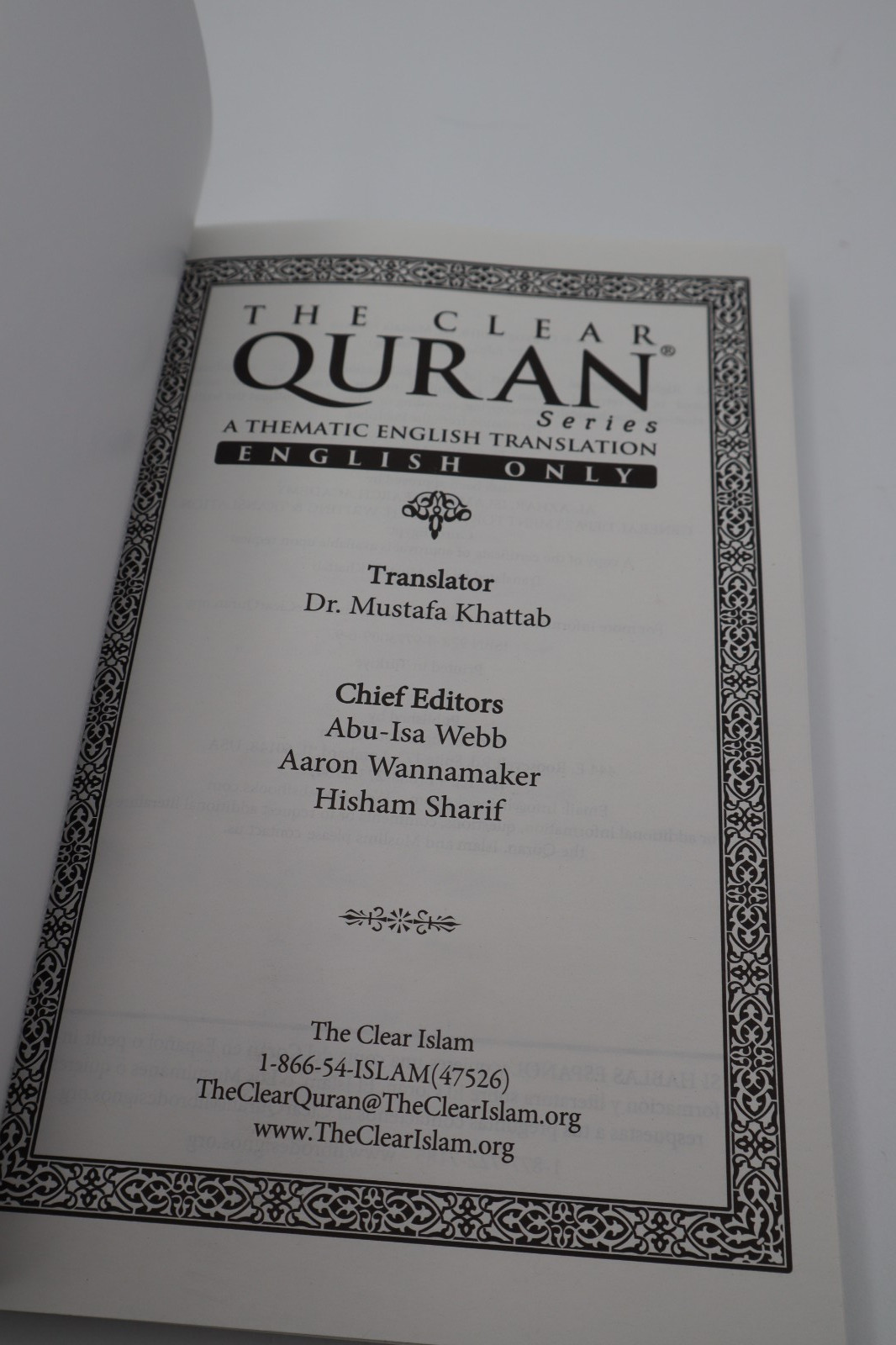 The Clear Quran Series English Only A Thematic English Translation Paperback