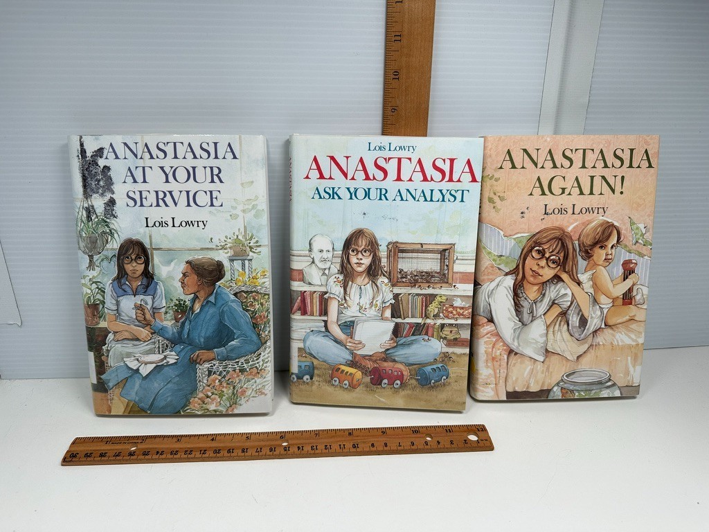 Anastasia Series Lois Lowry Lot of 3 HC books 1980s Ex-Library Service Analyst