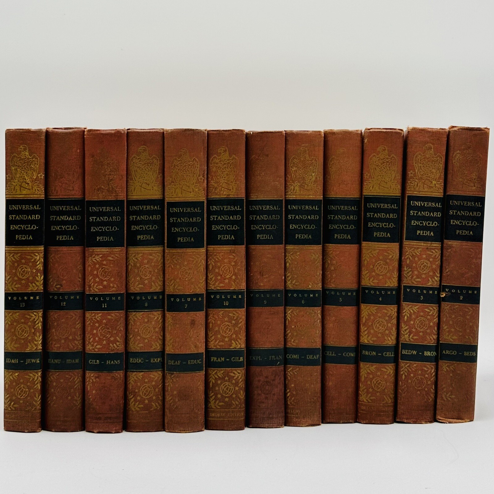 Universal Standard Encyclopedia Complete Set Volumes 2-25 (FC79-4-R)