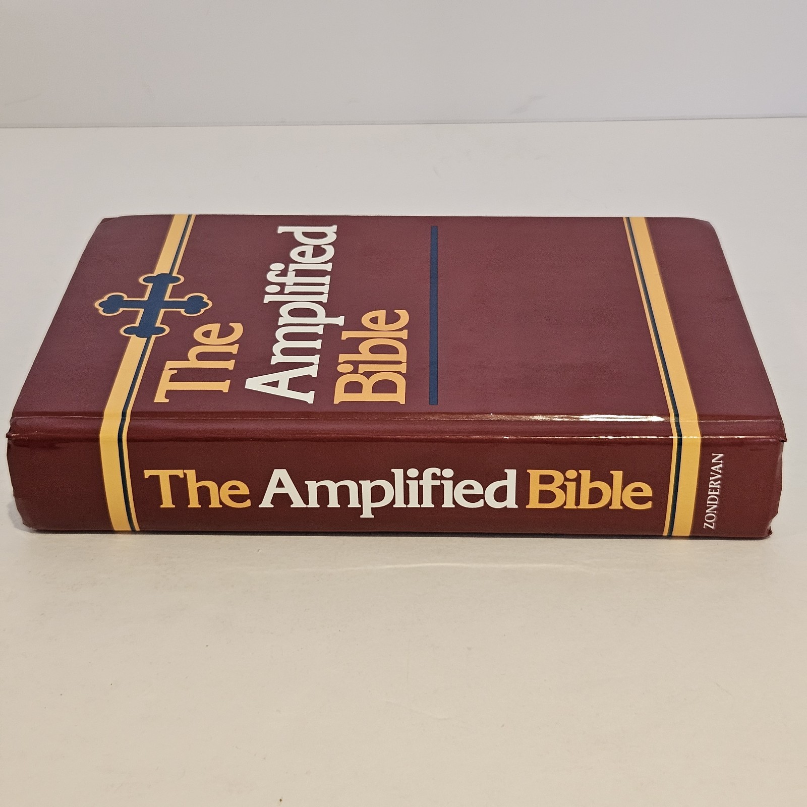 The Amplified Bible 1987 AMPC Classic – Zondervan Staff HARDCOVER – Clean Copy