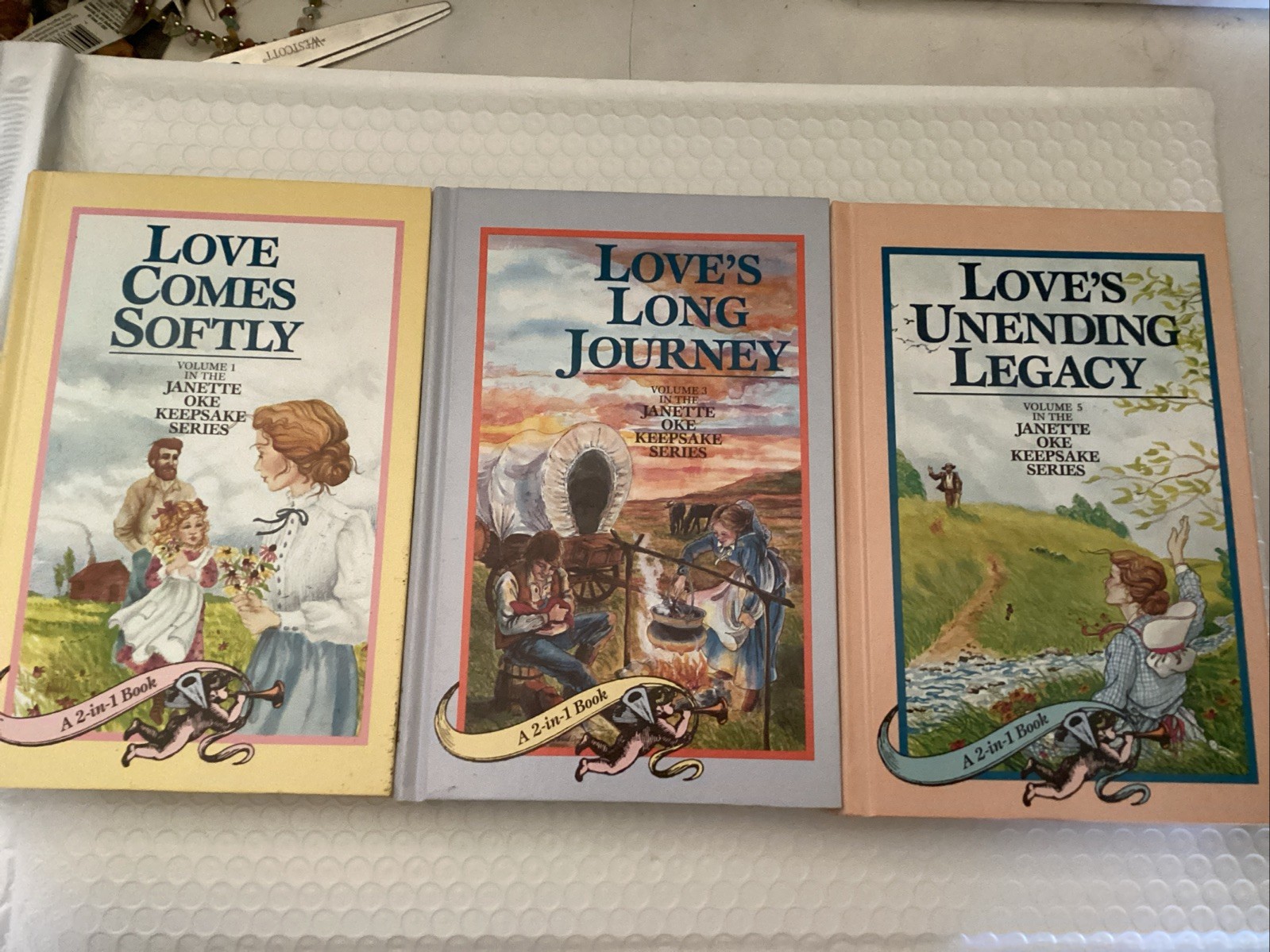Janette Oke Keepsake Series 2-in-1 Hardcover Book Set 1-16 Complete Guideposts