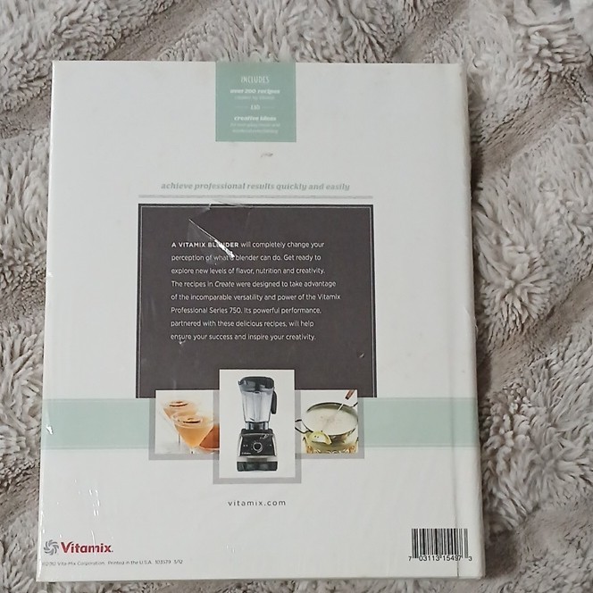 Vita-Mix Create Hardcover Cookbook Professional Series 750 Illustrated Recipes