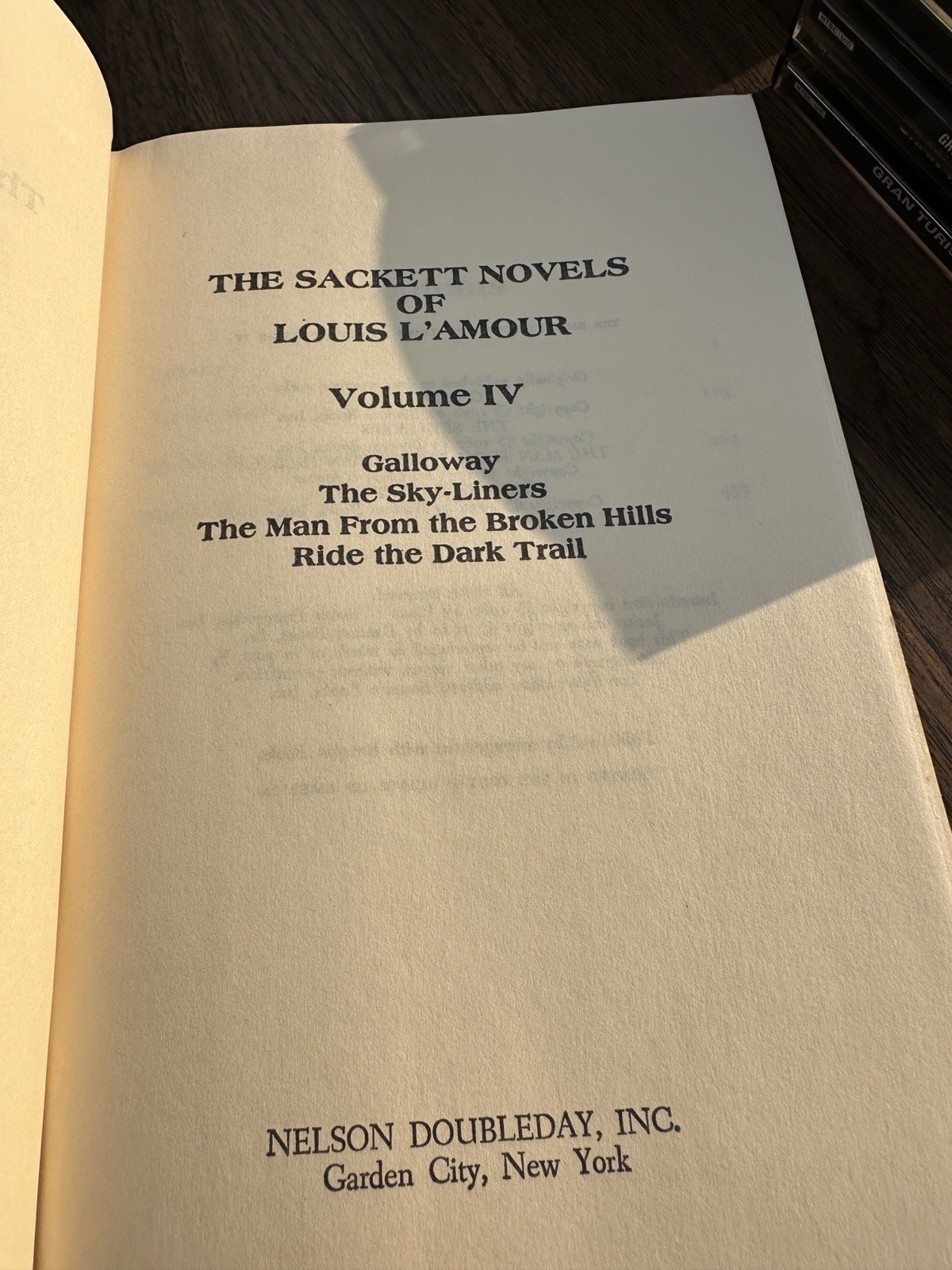 ~“The Sacketts“ Volume 4, By Louis L’Amour, HC, Book Club Edition, 1980, VG