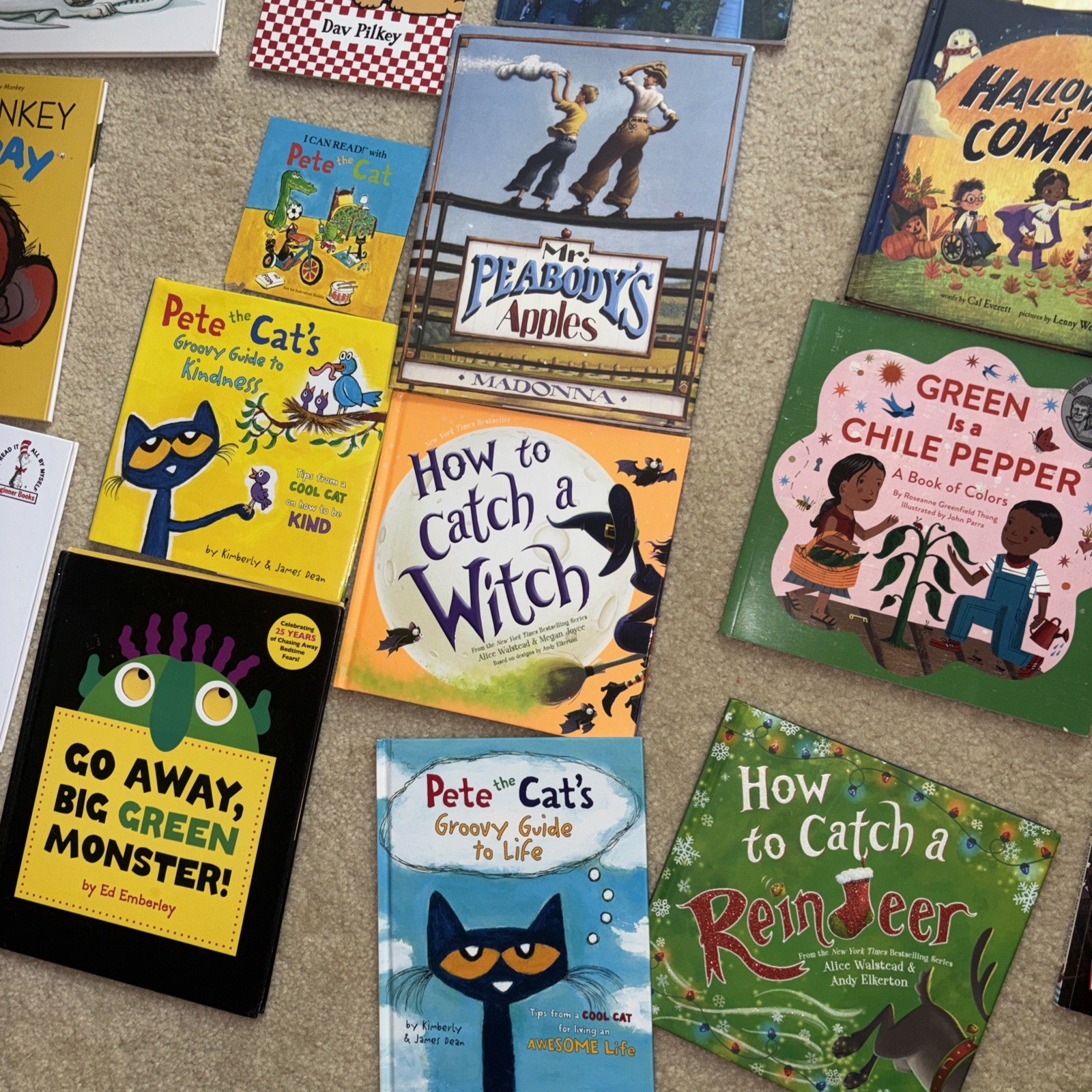 Lot of 30 Toddler Pete The Cat Kindergarten Marvel Books Miscellaneous