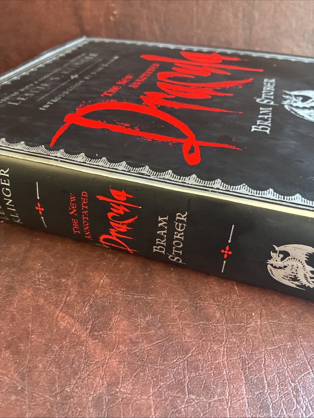The New Annotated Dracula Bram Stoker – 2008 1st Edition Hardcover – Neil Gaiman