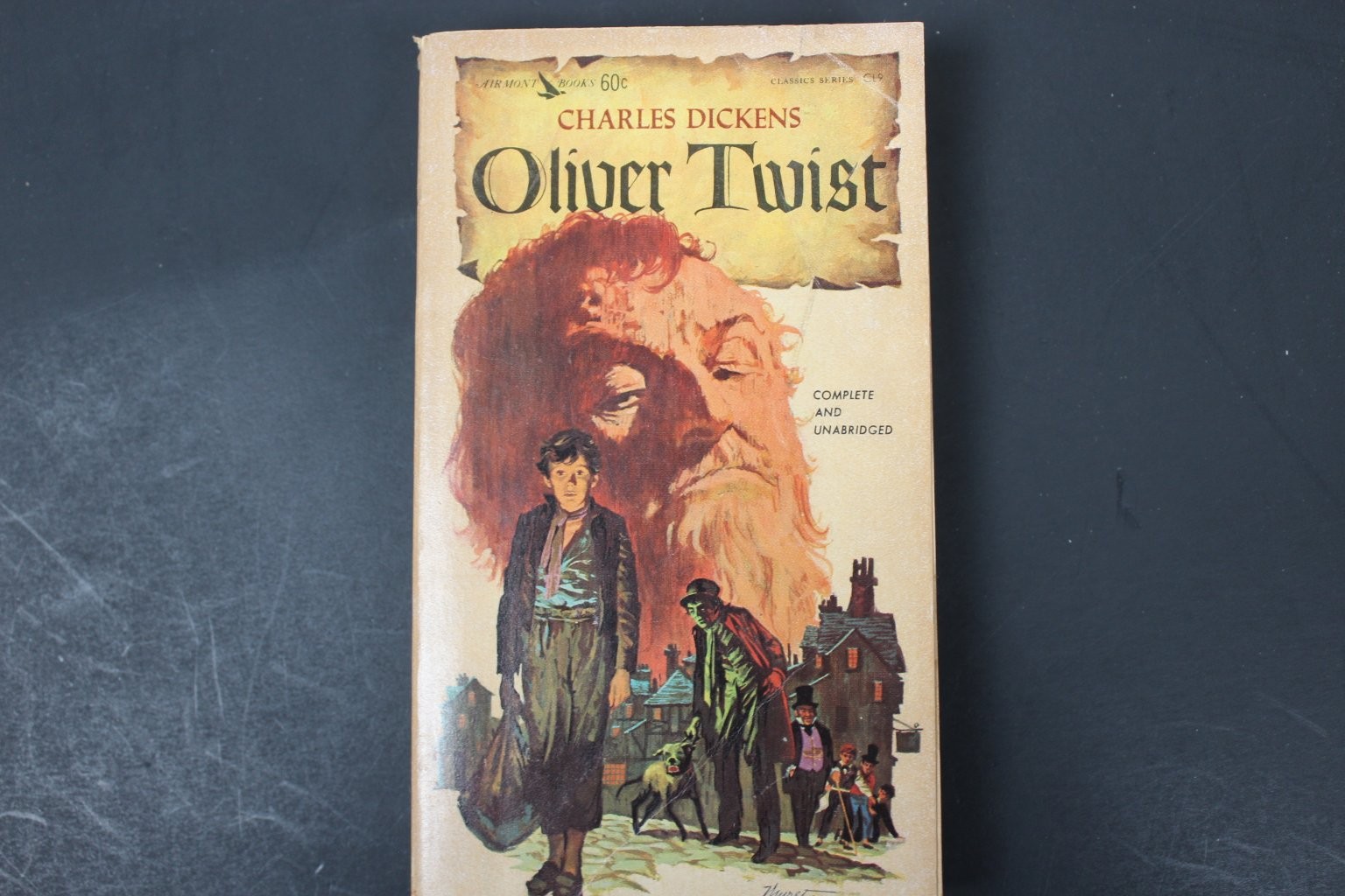 Oliver Twist Charles Dickens 1963 Airmont Classic Complete Unabridged PB