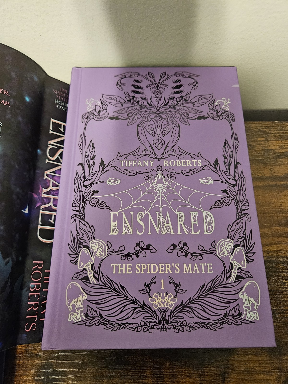 SIGNED FaeCrate The Spider’s Mate Trilogy by Tiffany Roberts & Slipcase Ensnared
