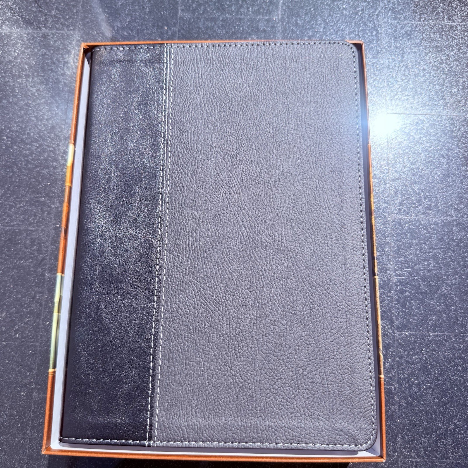 Every Man’s Bible by Tyndale (2015, Imitation Leather)