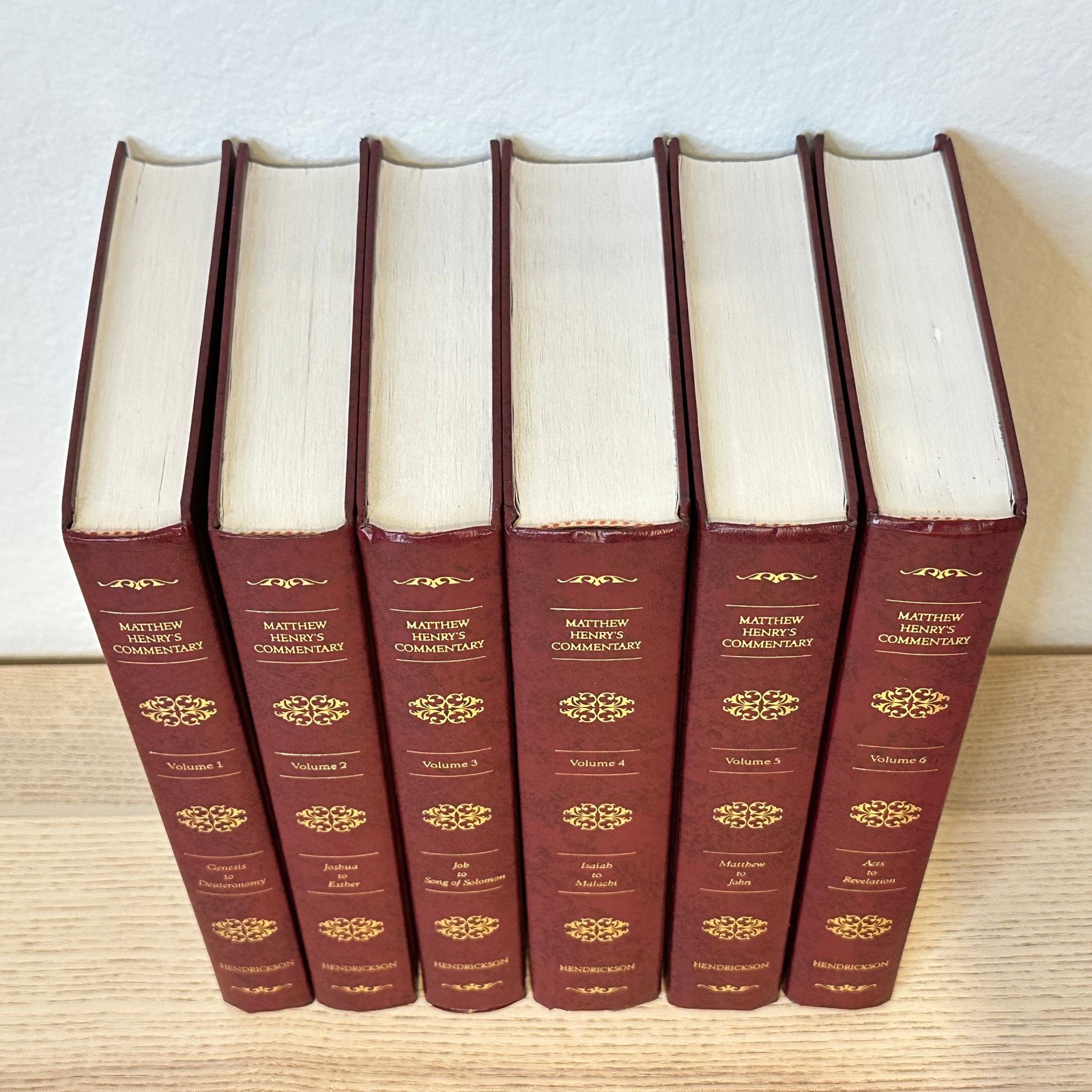 Matthew Henrys Commentary on the Whole Bible 6 Volume Set HC New Modern Edition