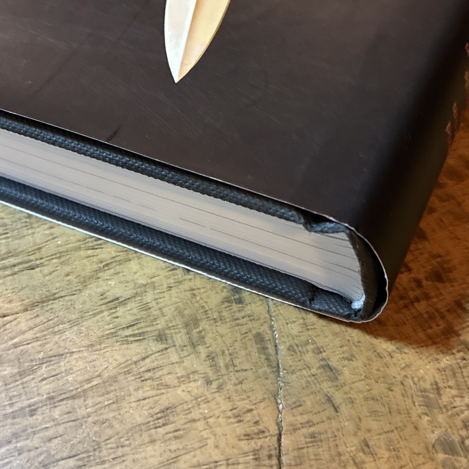 Custom Knifemaking : 100 Custom Knife Related Projects in the Making.David Darom