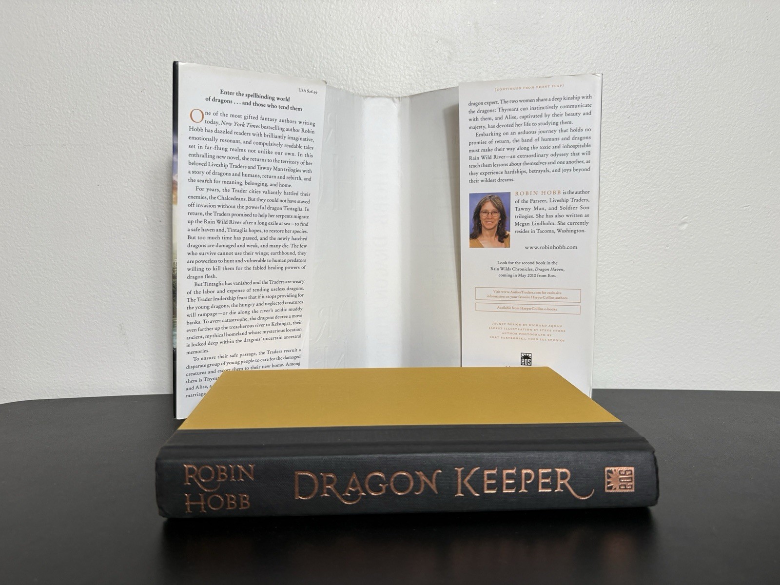 Dragon Keeper : Volume One of the Rain Wilds Chronicles Robin Hobb 1st Edition