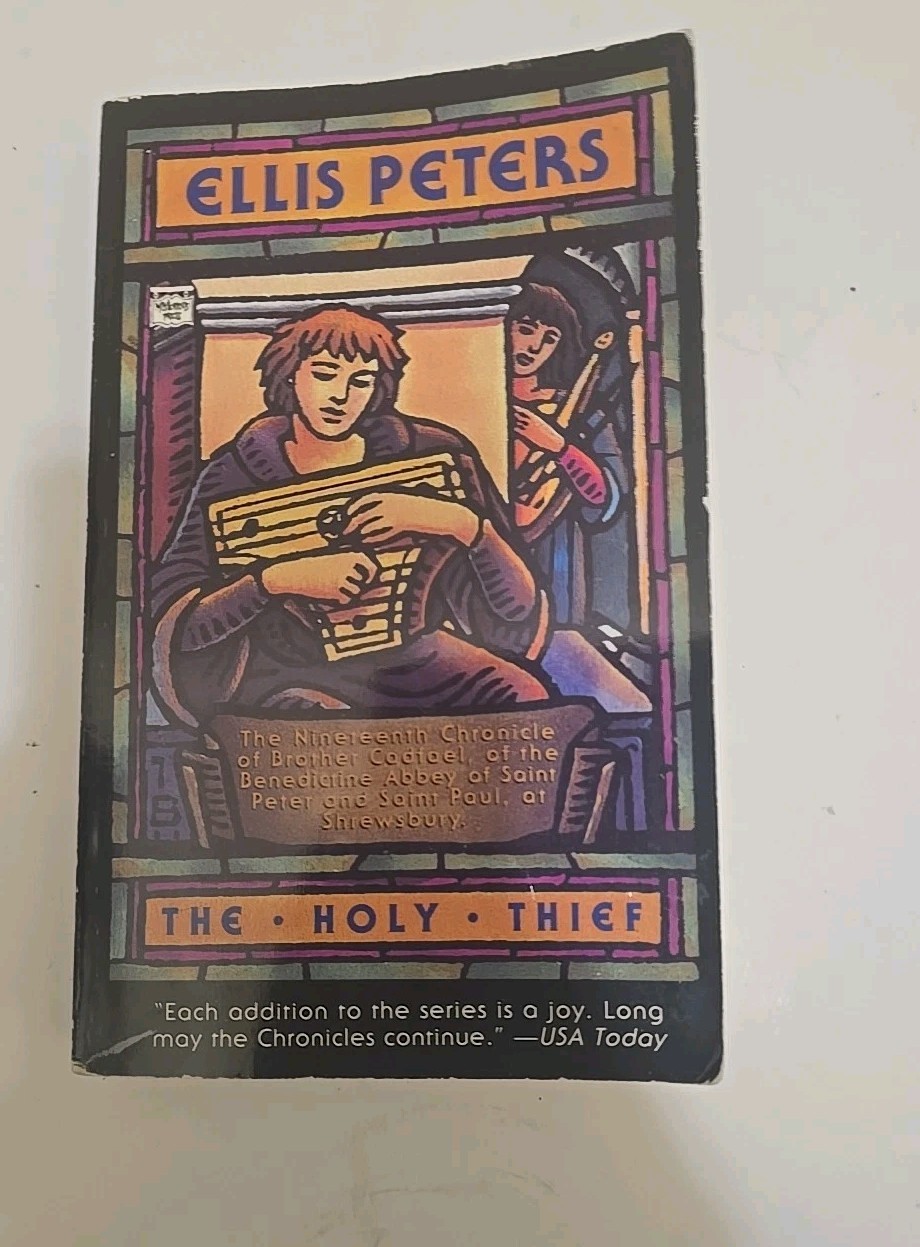 7 Book Lot of Writer Ellis Peters Paperbook Books with „Heretic’s Apprentice“ +
