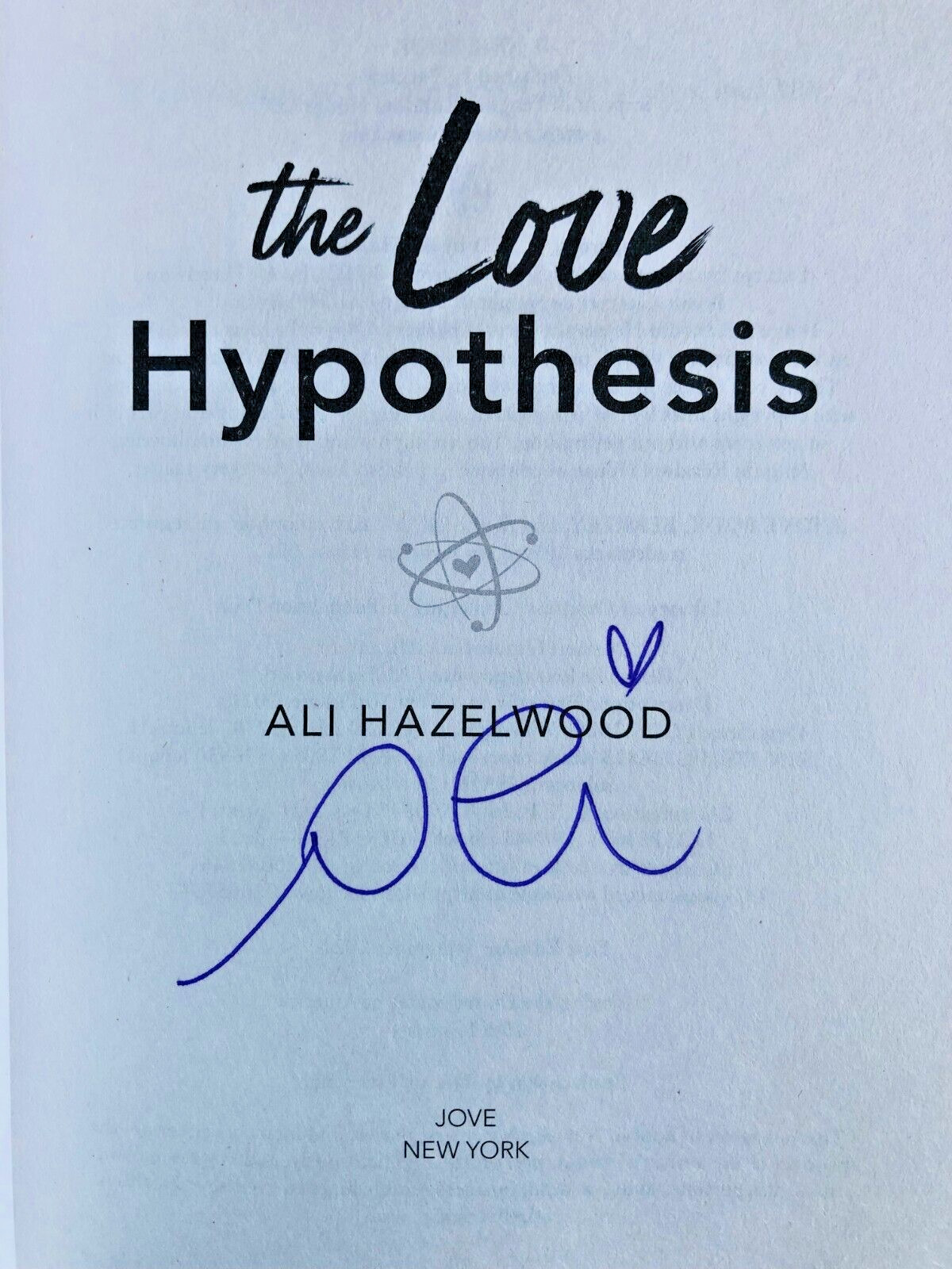 SIGNED by Ali Hazelwood 5-Book Bundle Love Hypothesis, Love on the Brain & more