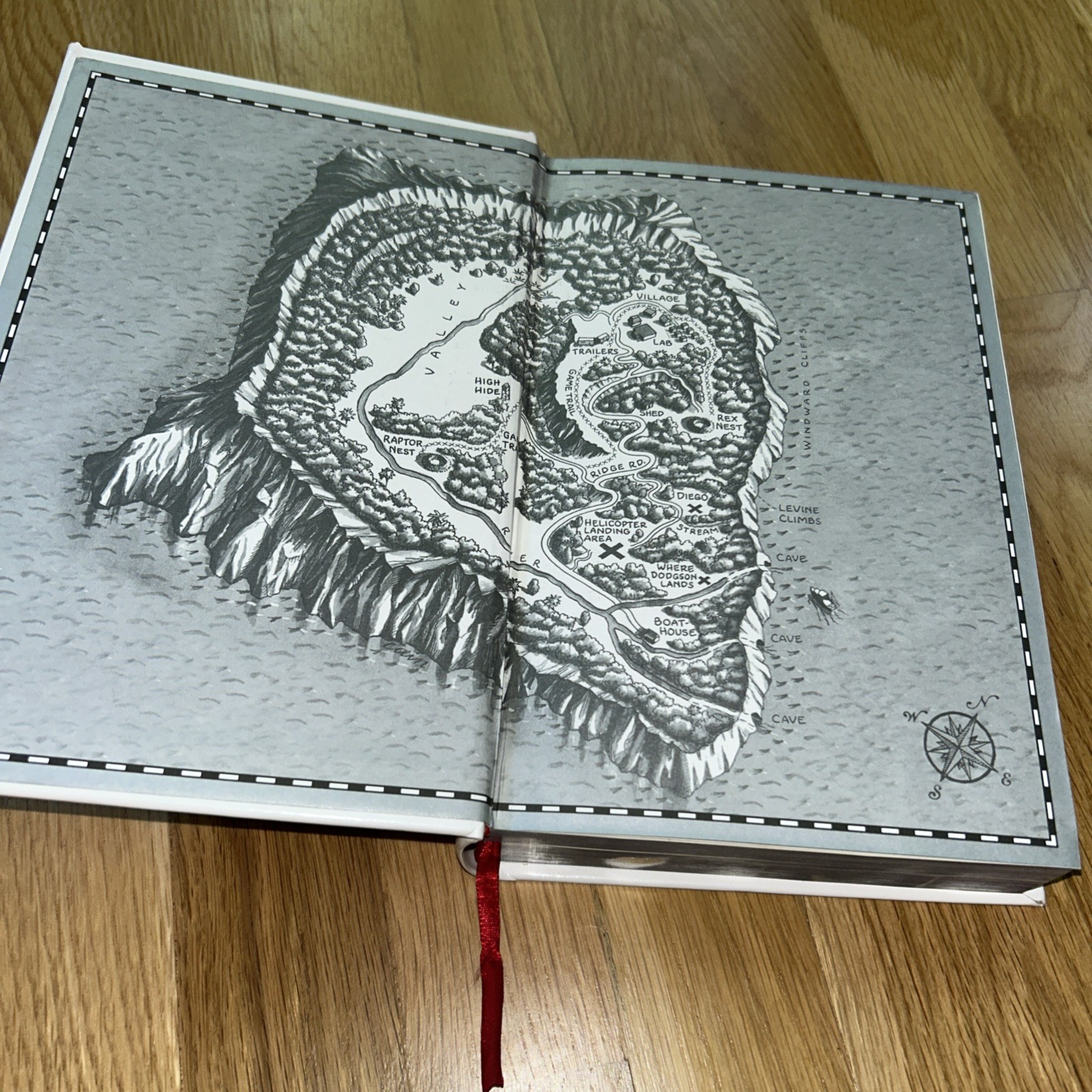❤️ JURASSIC PARK / THE LOST WORLD Michael Crichton Leather Bound 2013 Collectors