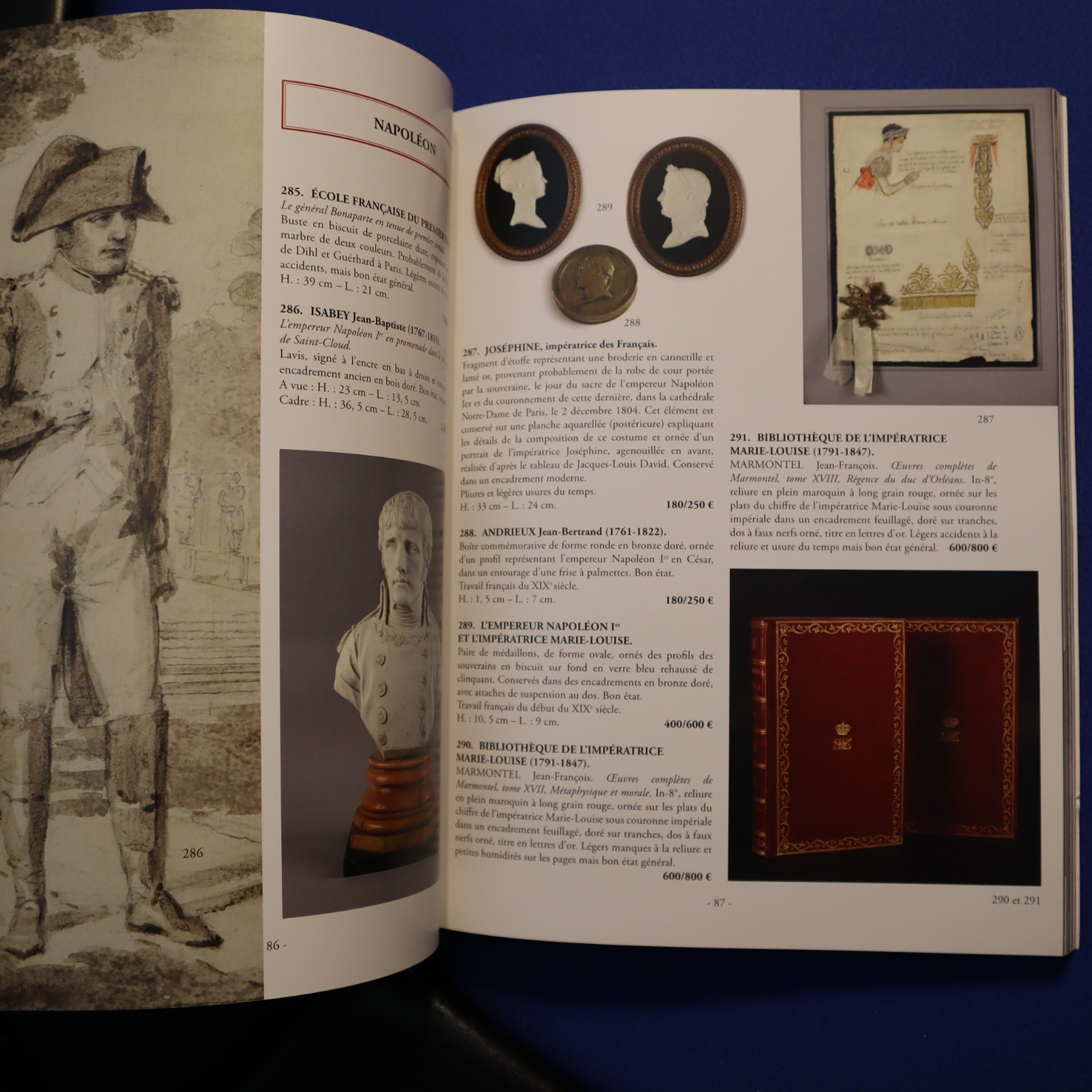 RUSSIAN ROYALTY AUCTION CATALOG 2017 COUTAU-BEGARIE , 220 PAGES IN FRENCH EX+