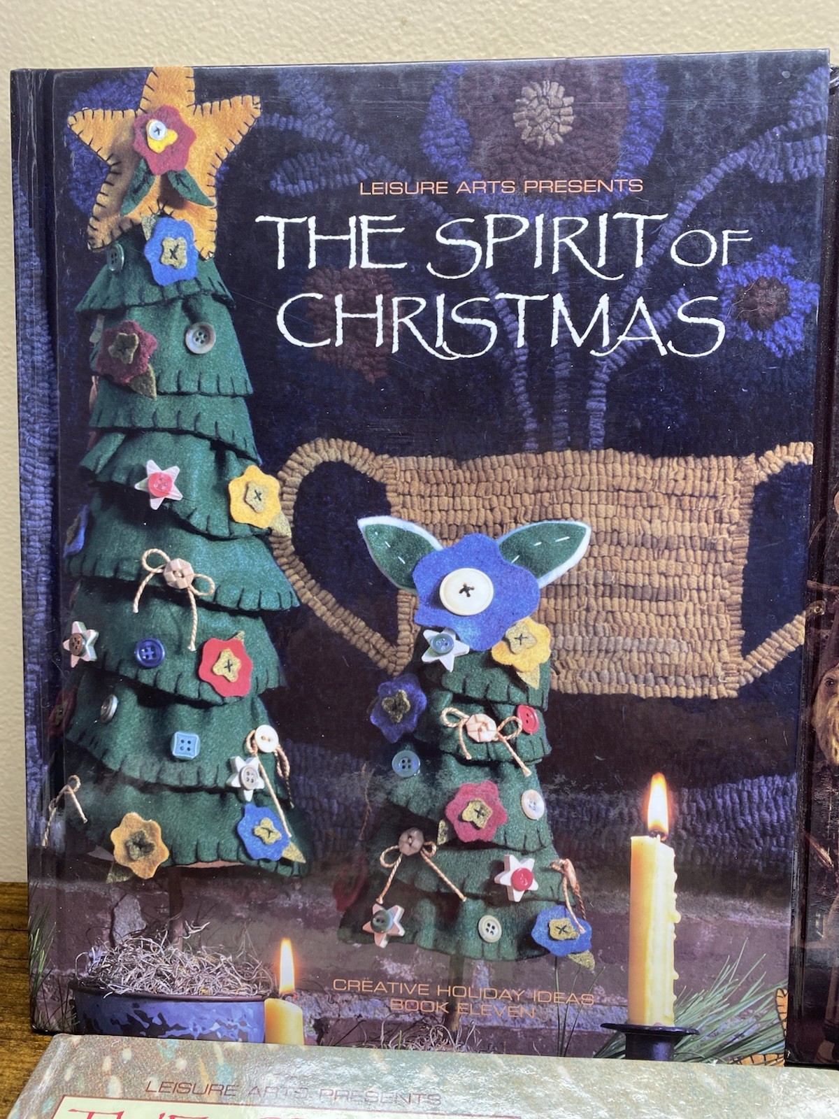 The Spirit of Christmas & Holidays Remembered by Leisure Arts Lot Of 6 Books