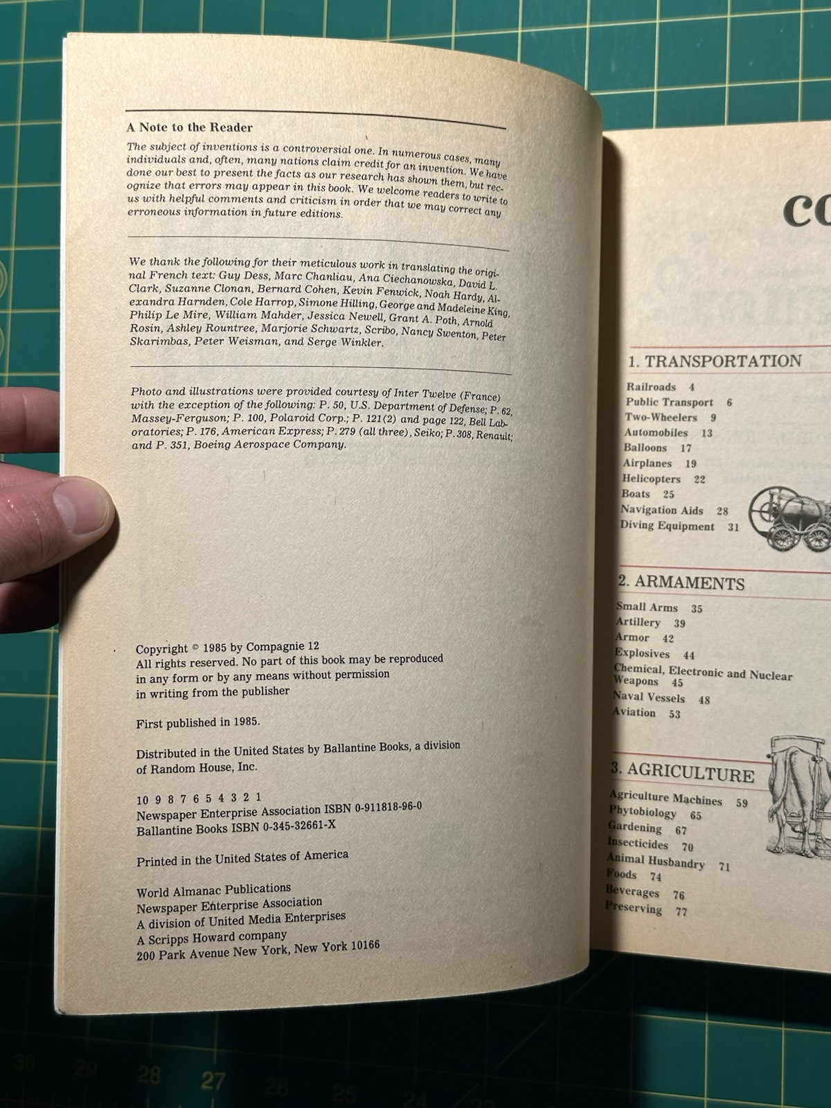 The World Almanac Book Of Inventions by Valerie-Anne Giscard d’Estaing