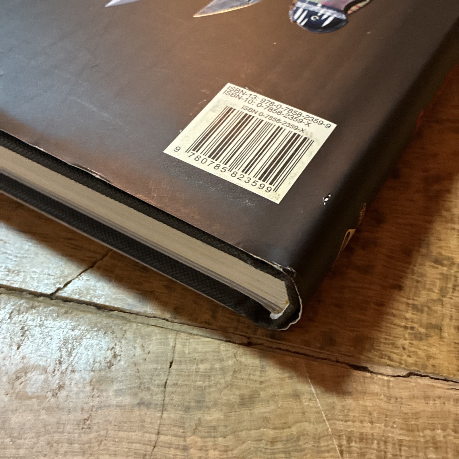 Custom Knifemaking : 100 Custom Knife Related Projects in the Making.David Darom