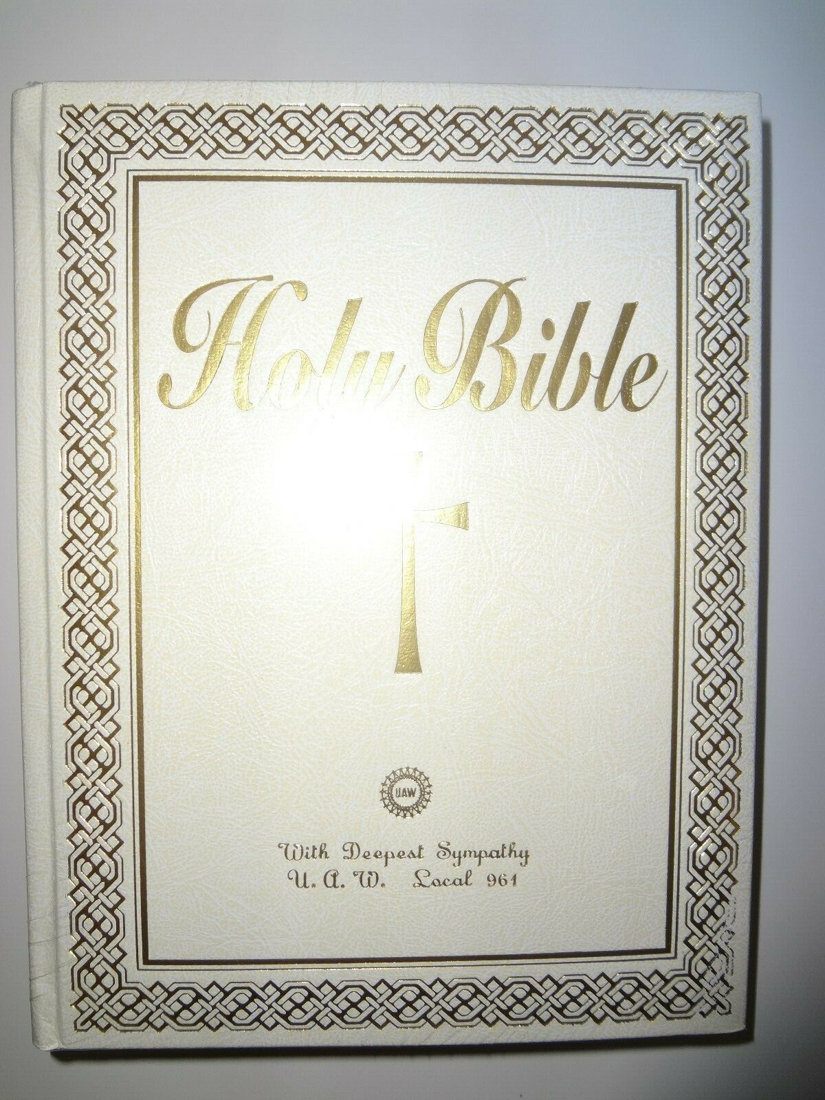 „Catholic Family Bible“ NEW Ivory And Gold 11″ x 9″ Great Gift