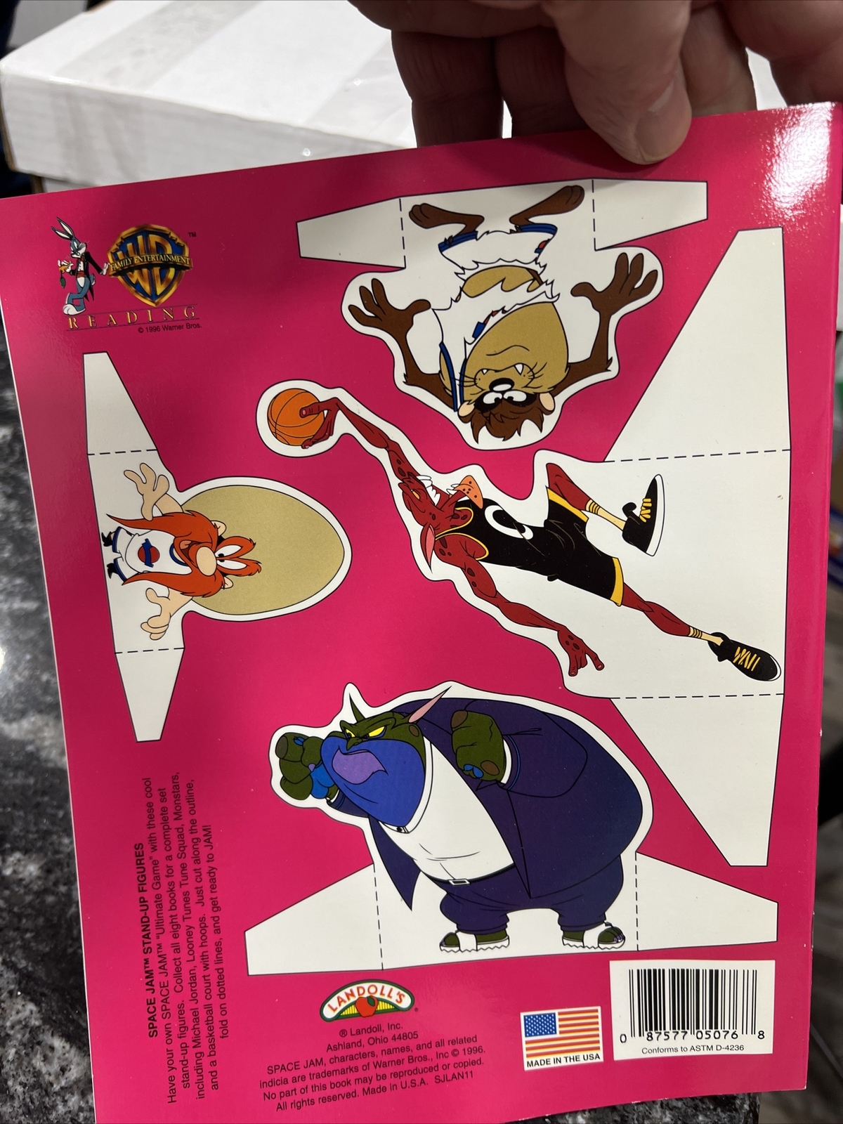 SPACE JAM SWACKHAMMER’S MEAN TEAM BASKETBALL PAINT & MARKER BOOK LANDOLL’S 1996