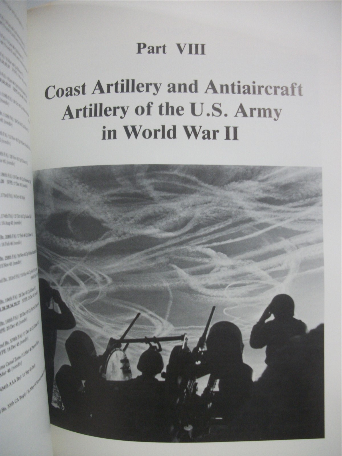 Order of Battle: U. S. Army, World War II by Shelby L. Stanton 1984 HC 648 Pages