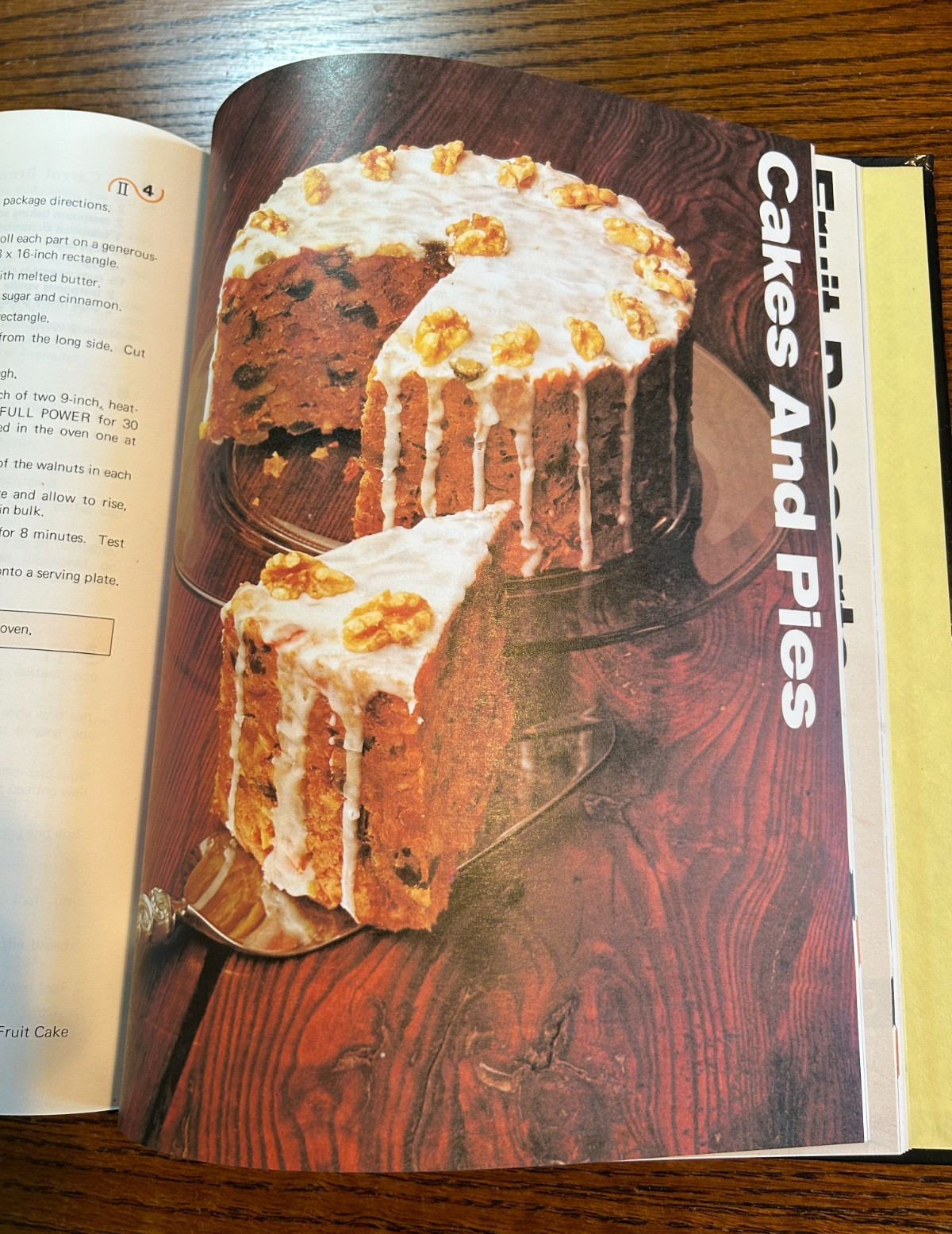 Vintage Sharp Carousel Microwave Oven Cook Book Recipes Hardcover 256 Pages
