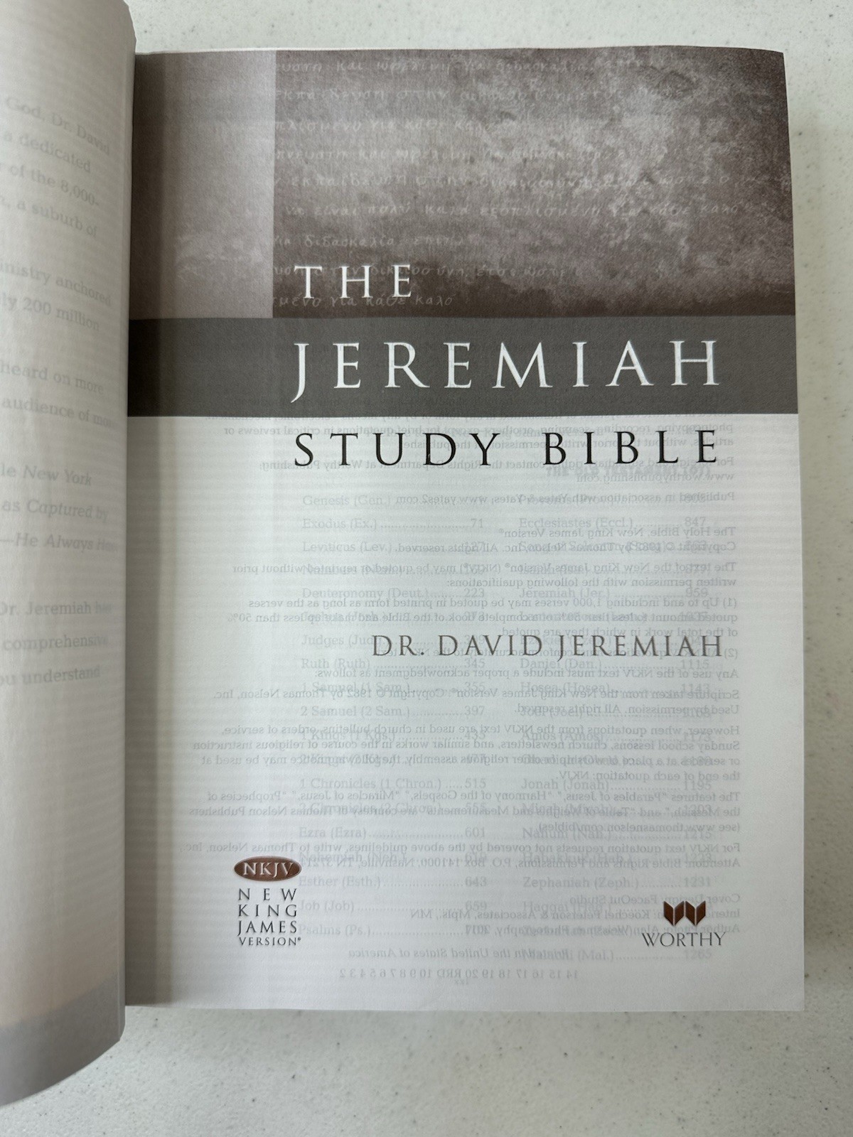 The Jeremiah Study Bible NKJV Dr David Jeremiah 2013 Hardcover w/Dust Jacket