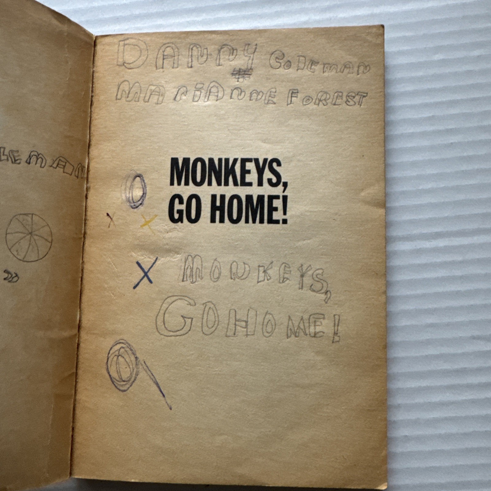 MONKEYS, GO HOME! Book on Walt Disney Motion Picture PB 1967 Scholastic Book