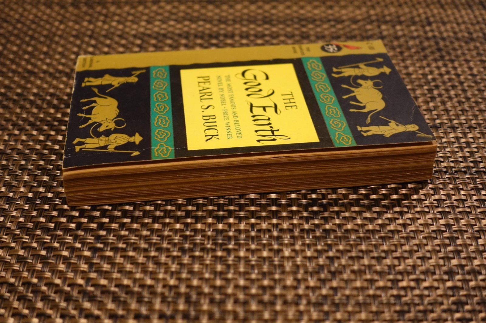The Good Earth Classic Paperback Book by Pearl S. Buck Cardinal Edition 1960