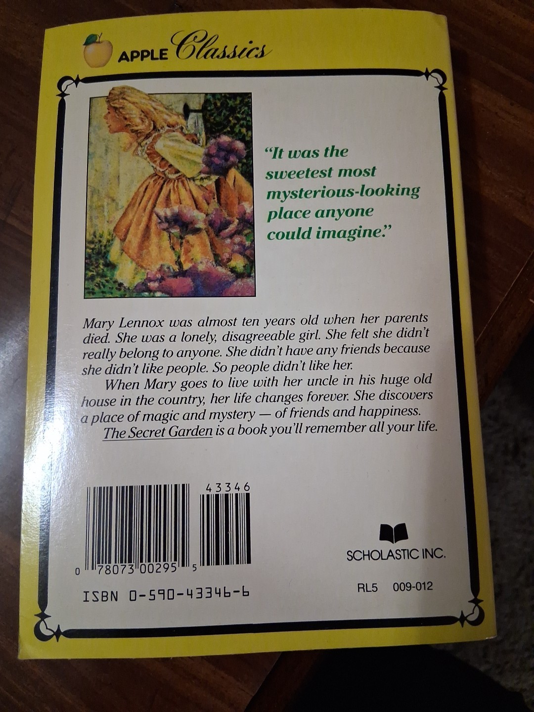 The Secret Garden (1971, Paperback) by Frances Hodgson Burnett, Apple Classics