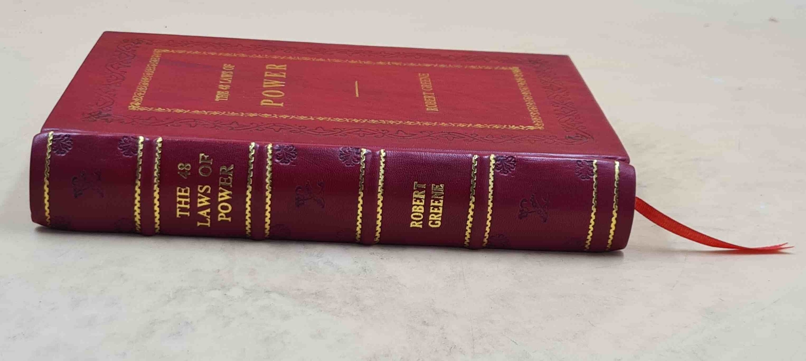 The 48 Laws of Power by Greene, Robert & Elffers, Joost [PREMIUM LEATHER BOUND]