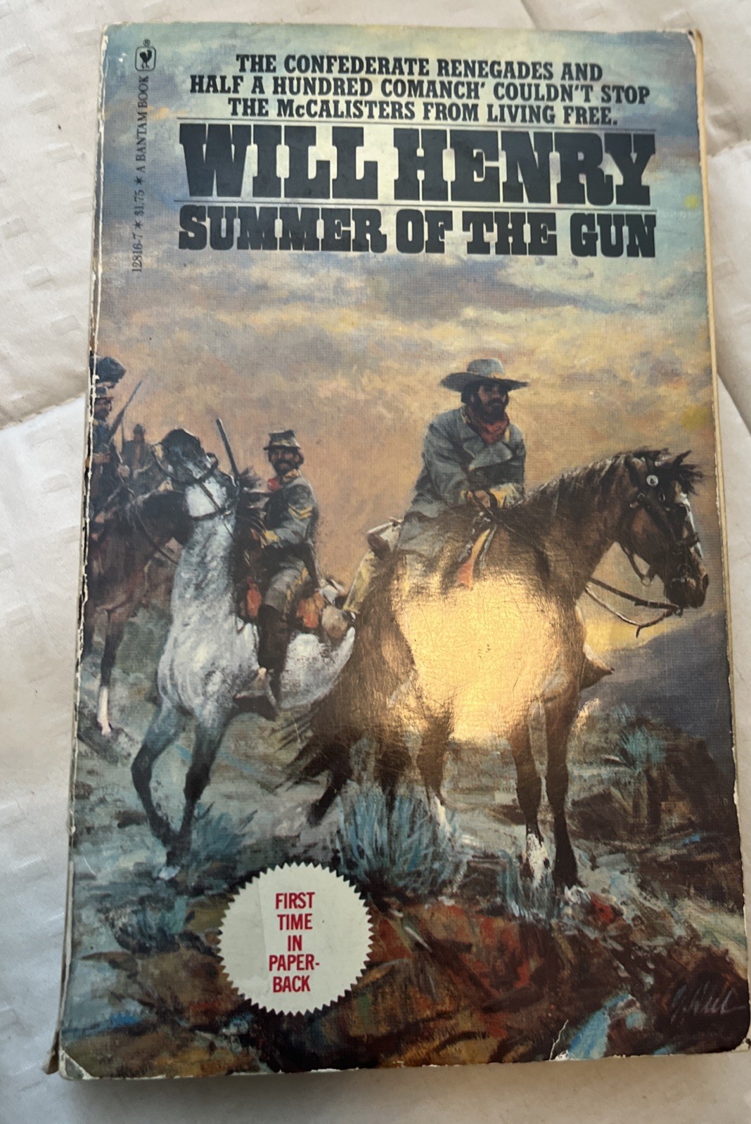 Lot Of 10 Vintage Western Paperback Books (See Photos For Titles) S17