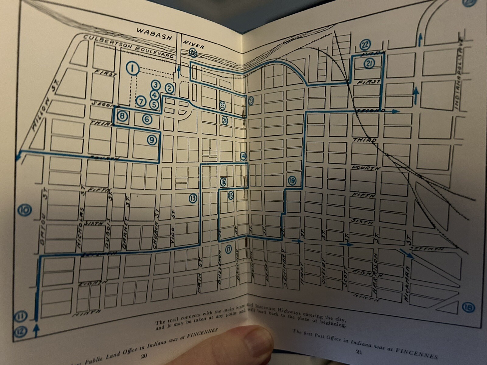 Vtg. Book Tourist Guide To Historic Vincennes IN 40 Pages Illustrated 1947 W/Map