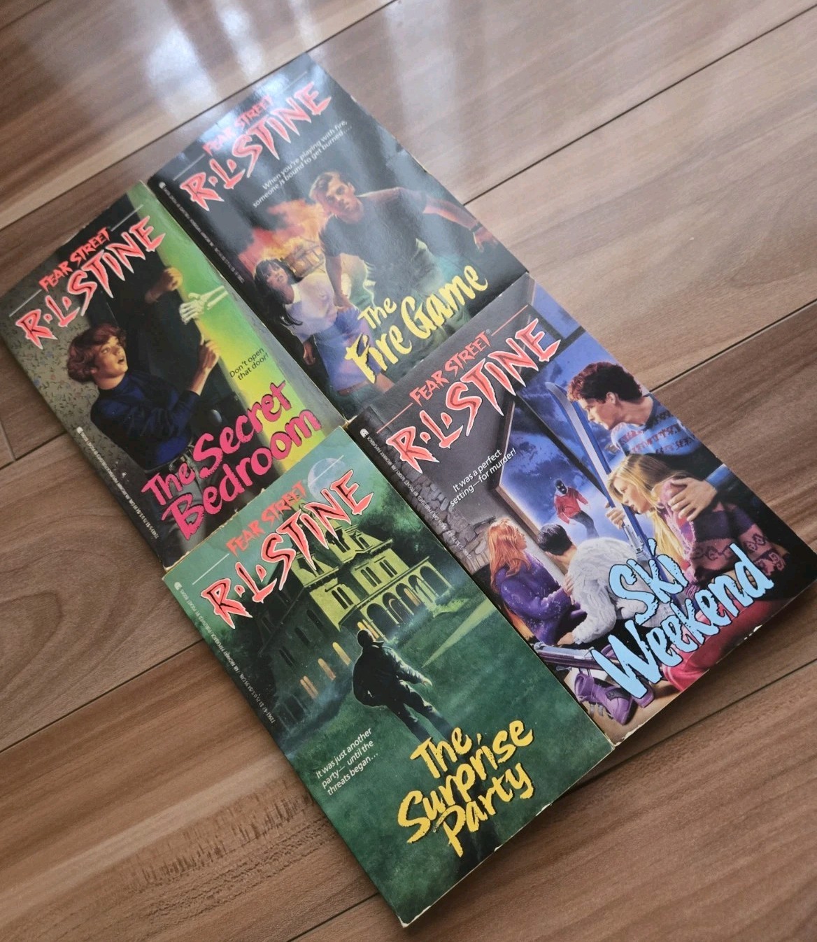 RL Stine Fear Street Box Gift Set 2 Books Surprise Party Ski Weekend Fire Game