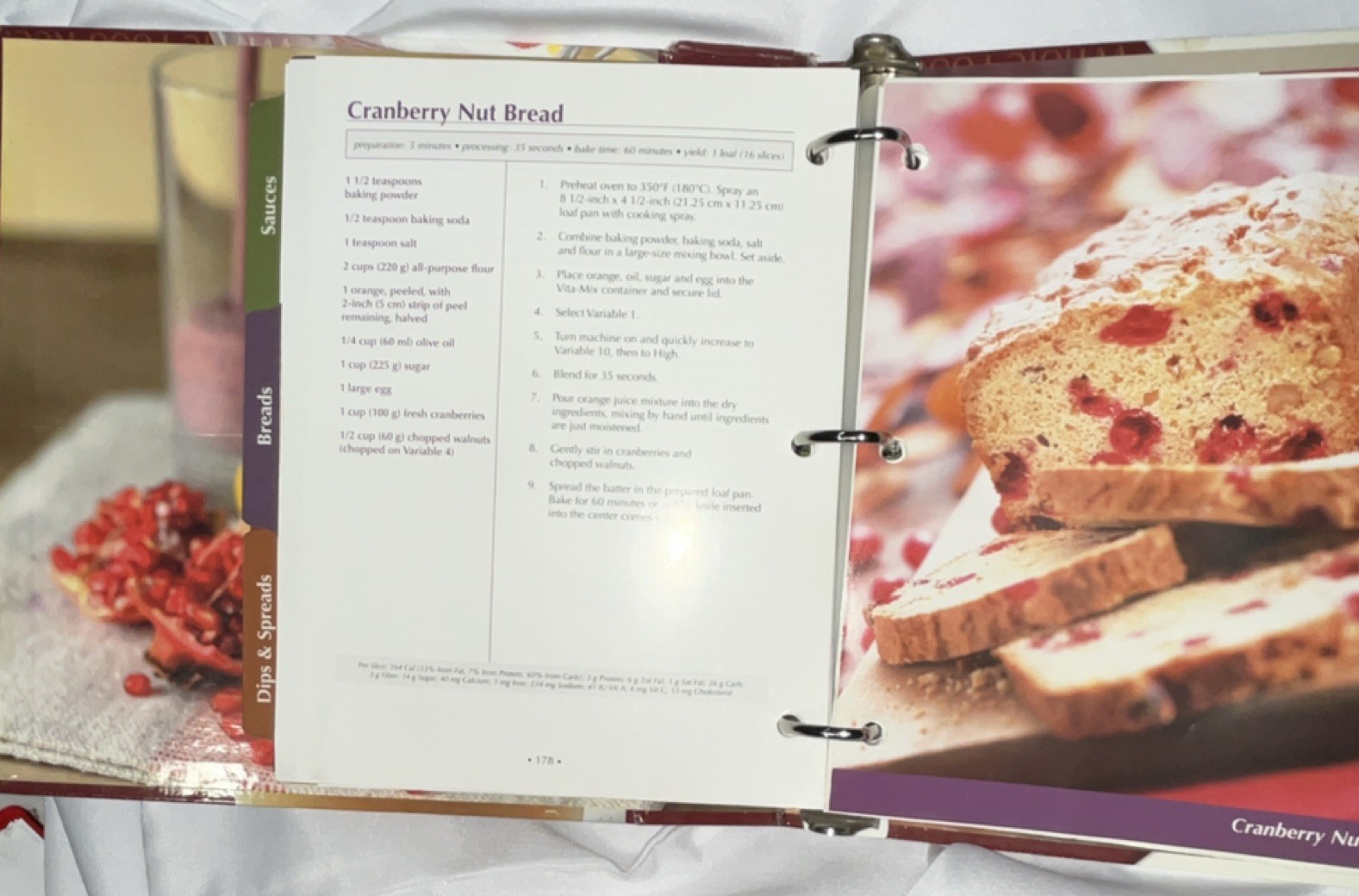 Vita-Mix Whole Food Recipes Ring Bound Cookbook Binder 2009 English