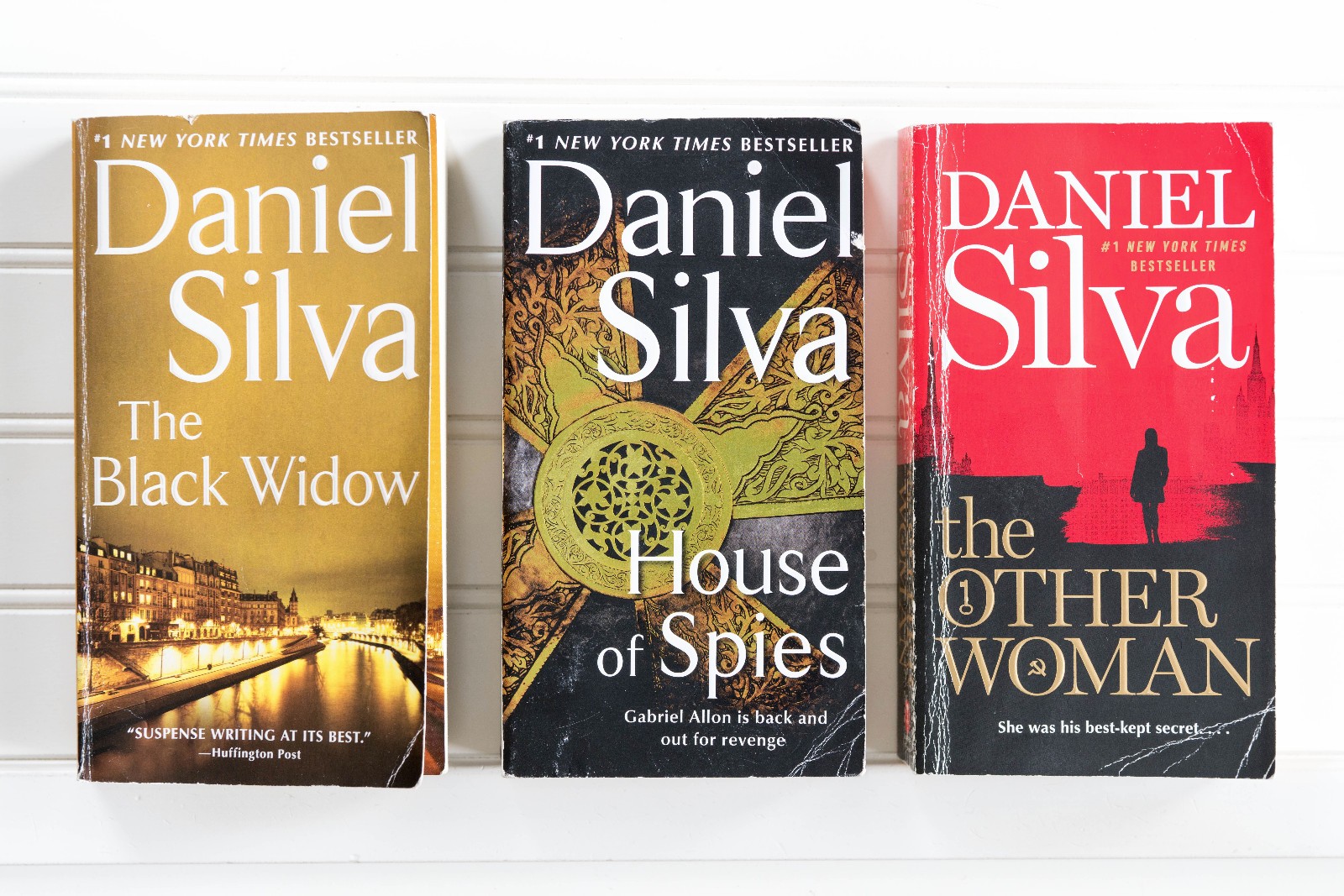 Daniel Silva Lot of 26 GABRIEL ALLON Complete Series (#1-23) Set Paperback Books