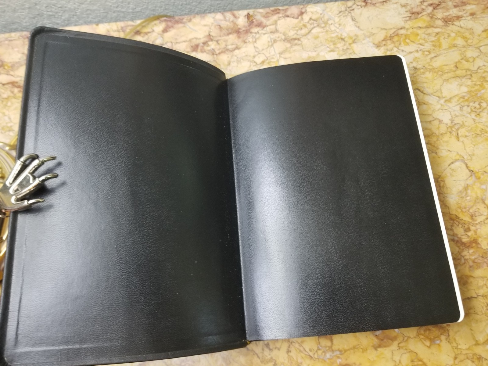 RARE 1999 USA NASB Bible Wide Margin Unknown Leather Opaque Paper USED L@@K🌟