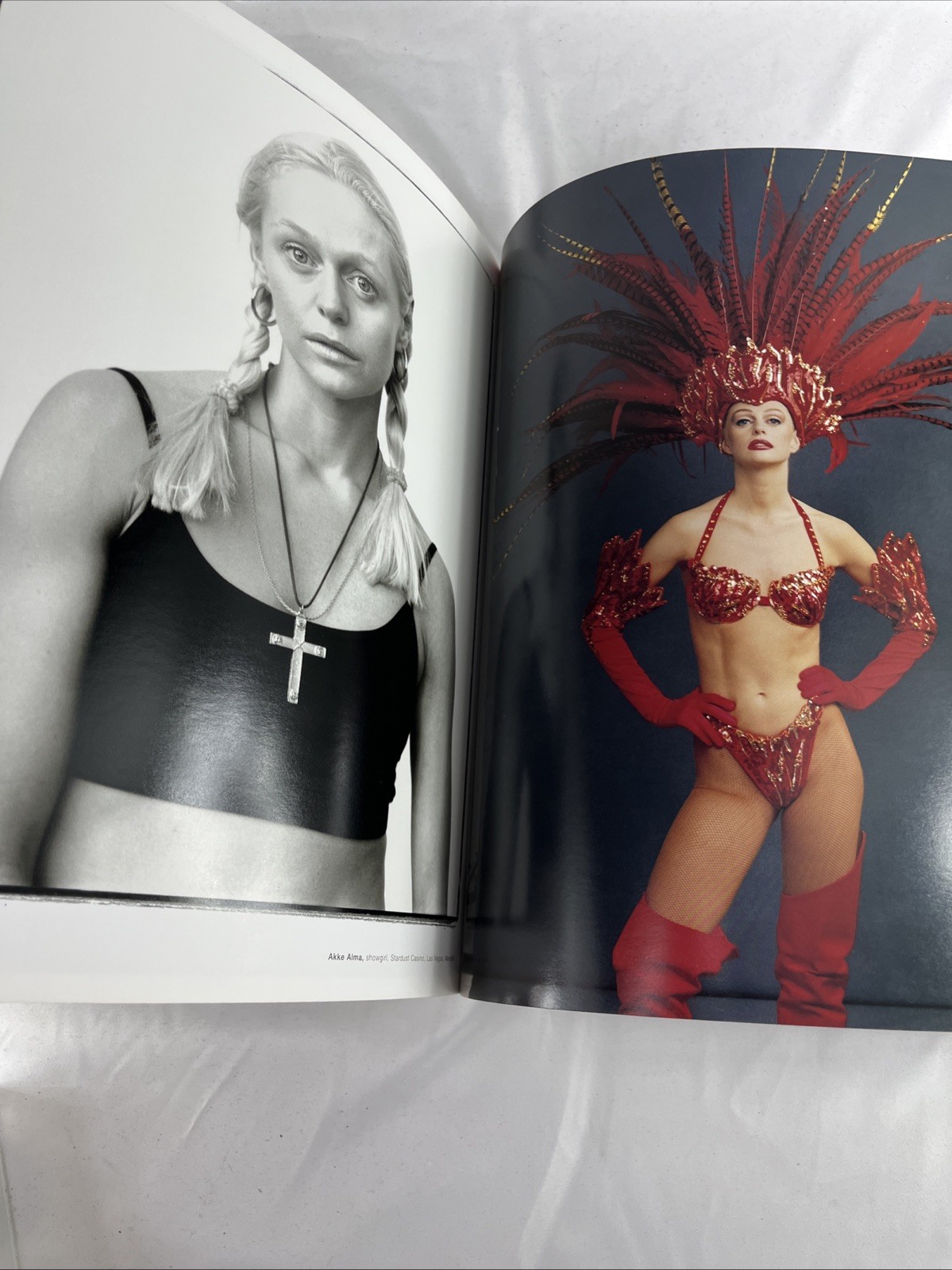 Women Annie Leibovitz Susan Sontag Softcover 1st Edition Book 1999 Coffee Table