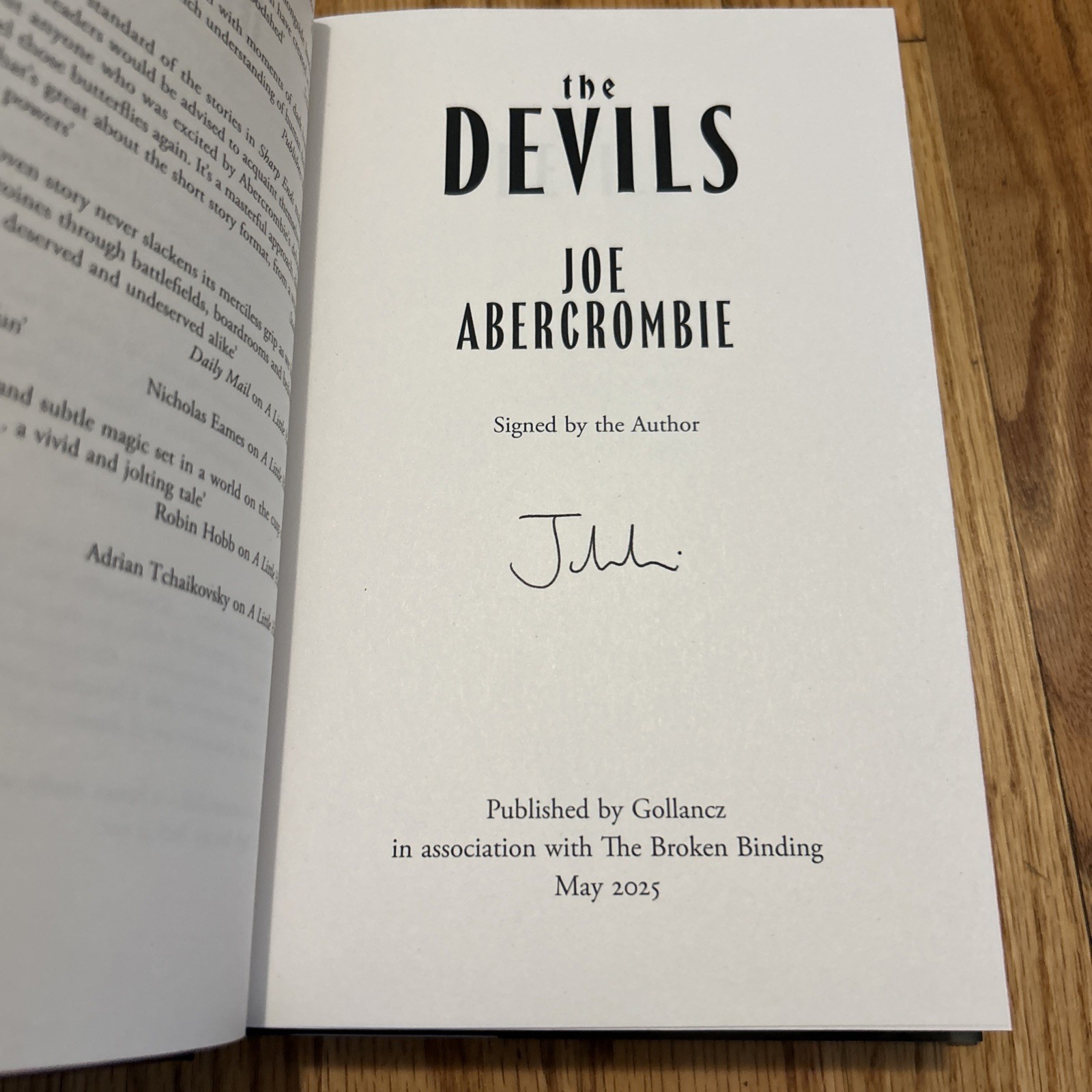 The Devils Joe Abercrombie SIGNED Broken Binding 1st/1st Sprayed Edges Free Sh