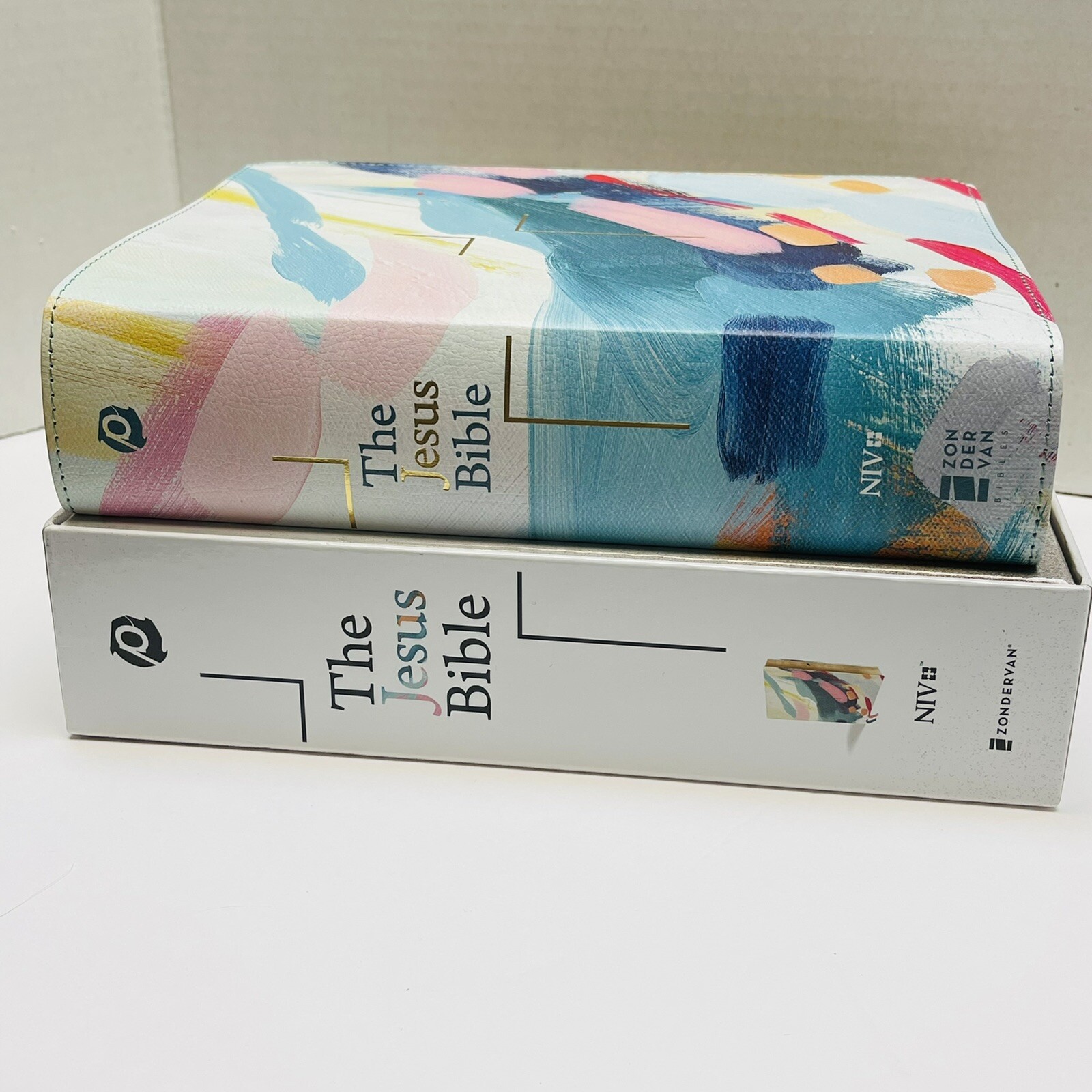 New The Jesus Bible NIV MultiColor Teal Leathersoft Comfort Print Ribbon Boxed