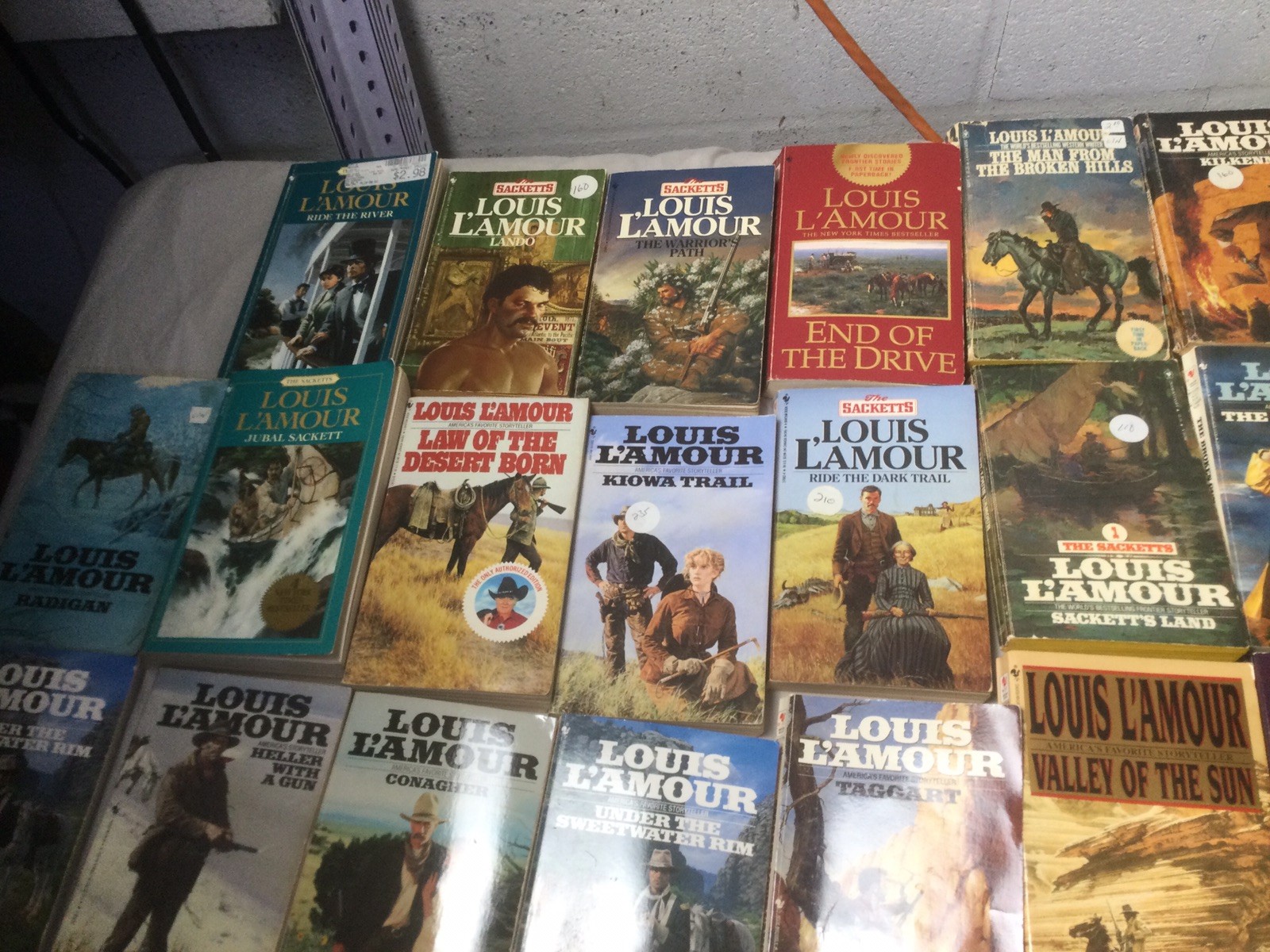 80+ Louis L’Amour Paperback Lot Western Collection Sackett Series