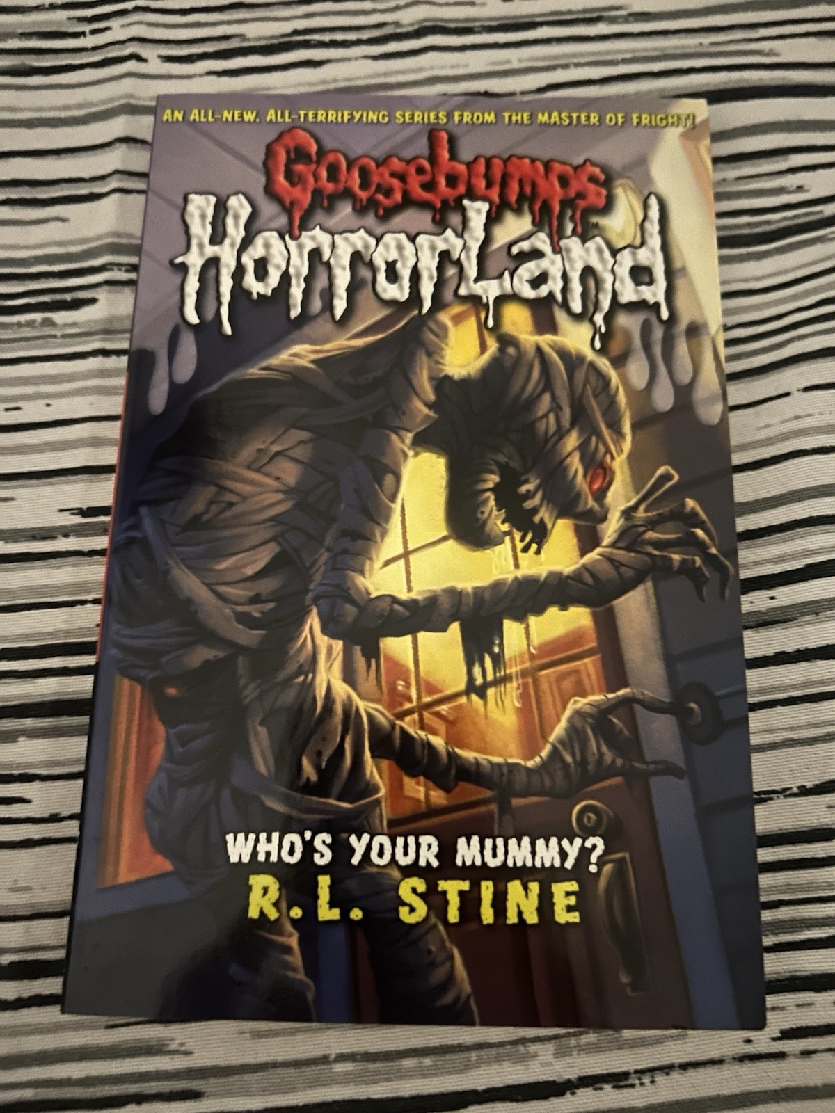 Goosebumps HorrorLand by R.L. Stine Paperback – 10pc Full set – Collector‘ item