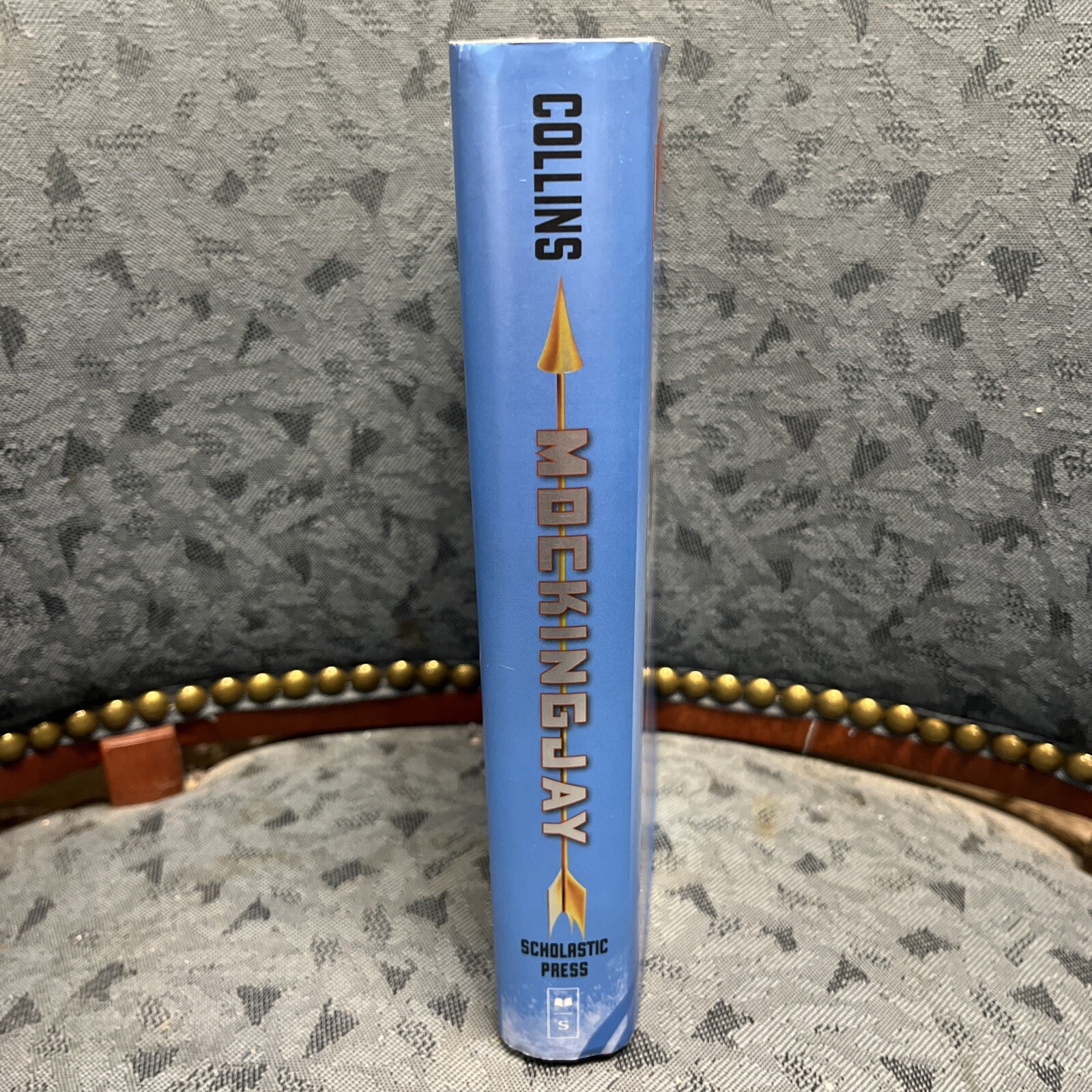 The Hunger Games Ser.: Mockingjay (Hunger Games, Book Three) by Suzanne Collins
